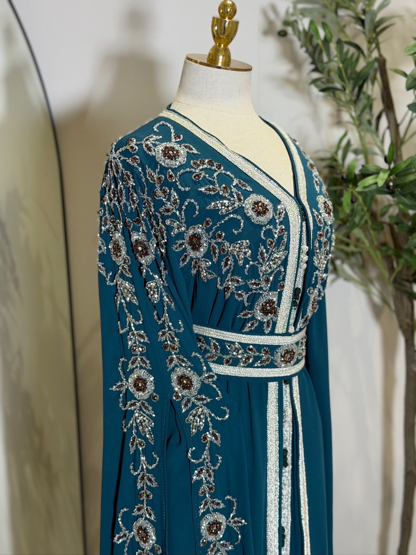 Aaliyah 3 Piece Luxury Draped Sleeve Caftan