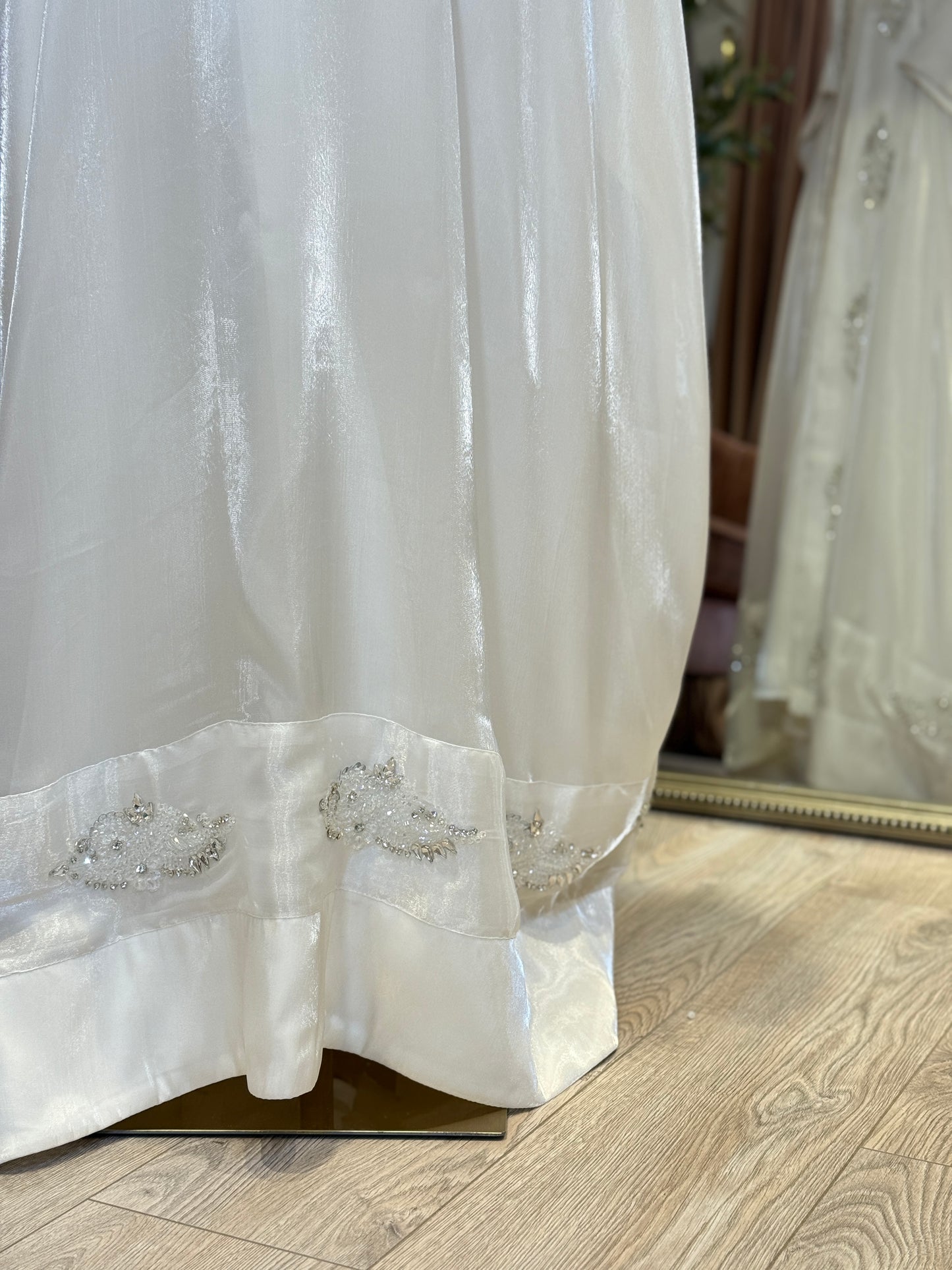 Shamma Hand Embellished Organza Luxury Caftan 2 Piece Gown