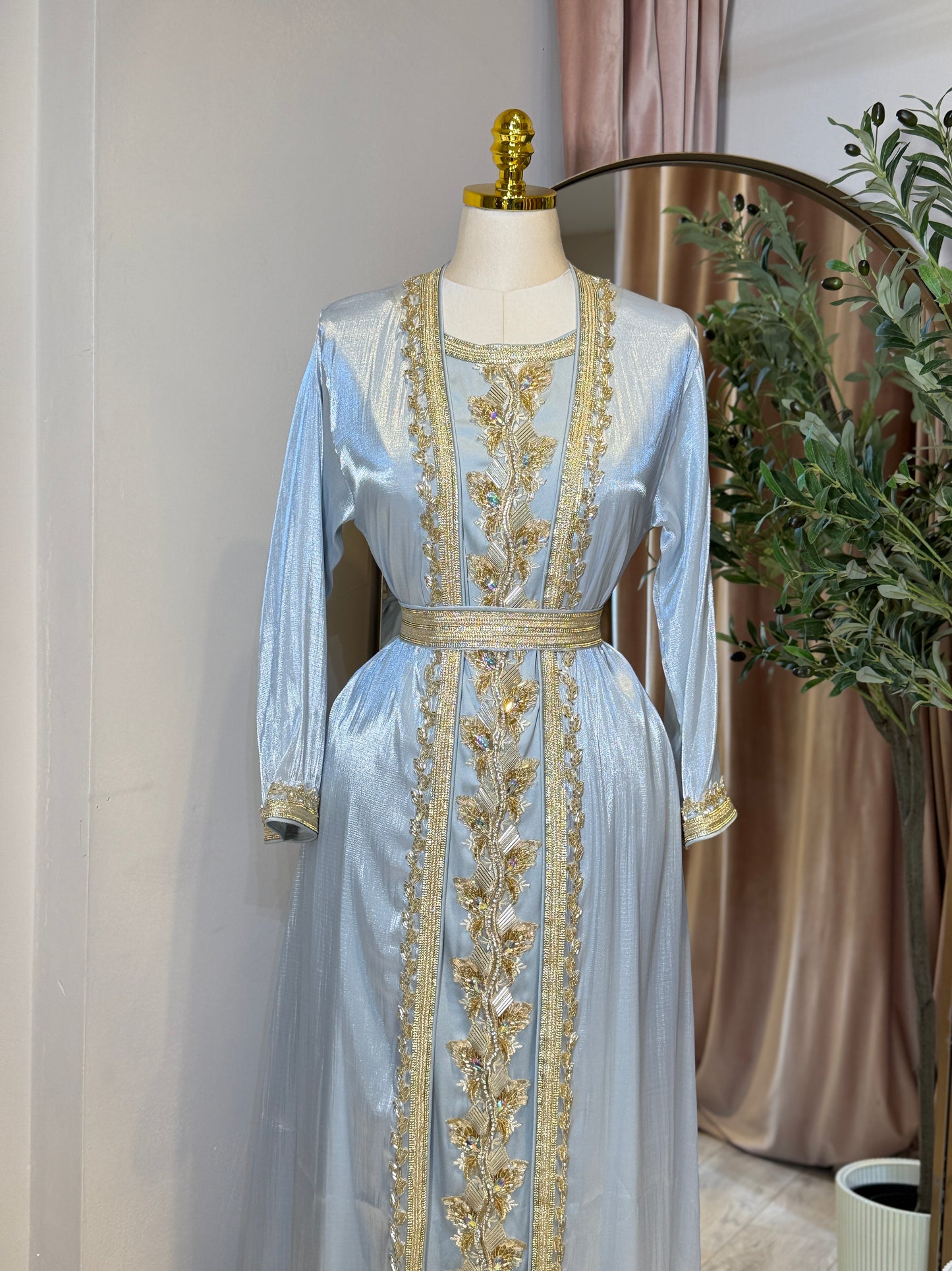 Salama Embellished Luxury Khaliji Caftan