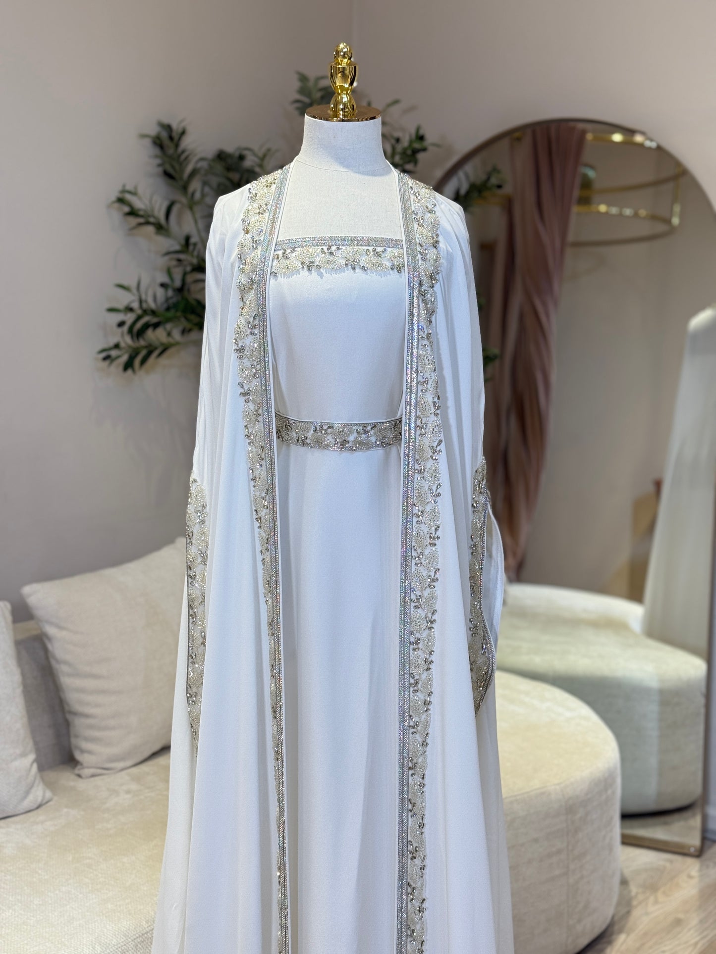 White Khawla Luxury Khaliji Caftan
