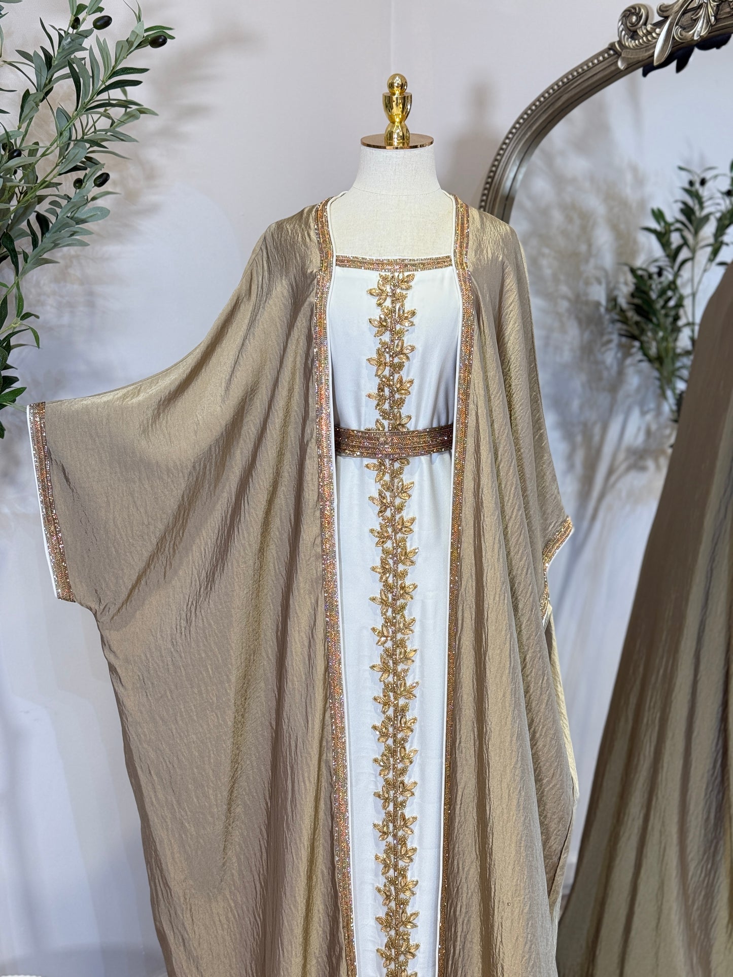 Adara Luxury Khaliji Caftan