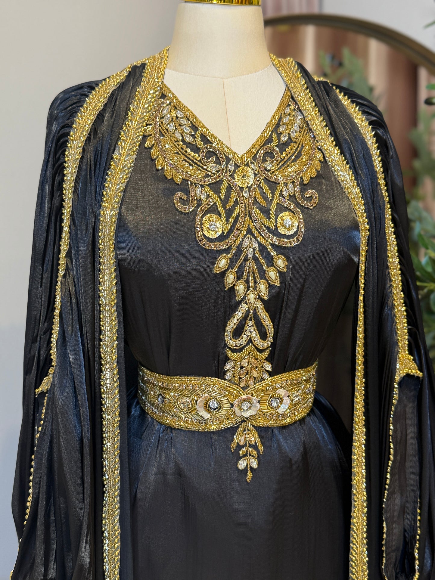 Mohraa Luxury 3 Piece Khaleeji Caftan