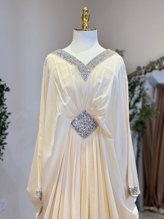 Basma Tie in Crystal Caftan