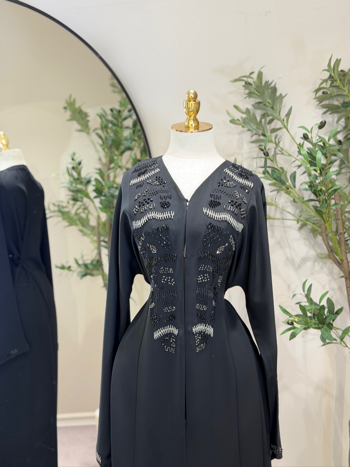 Lunaya Luxury Khaliji Abaya