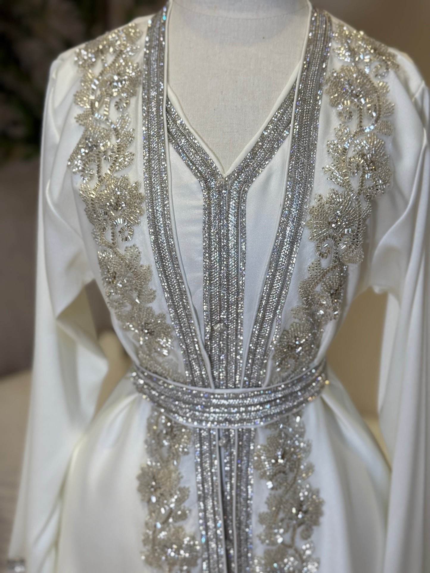 White Shamsa Luxury Khaliji Caftan