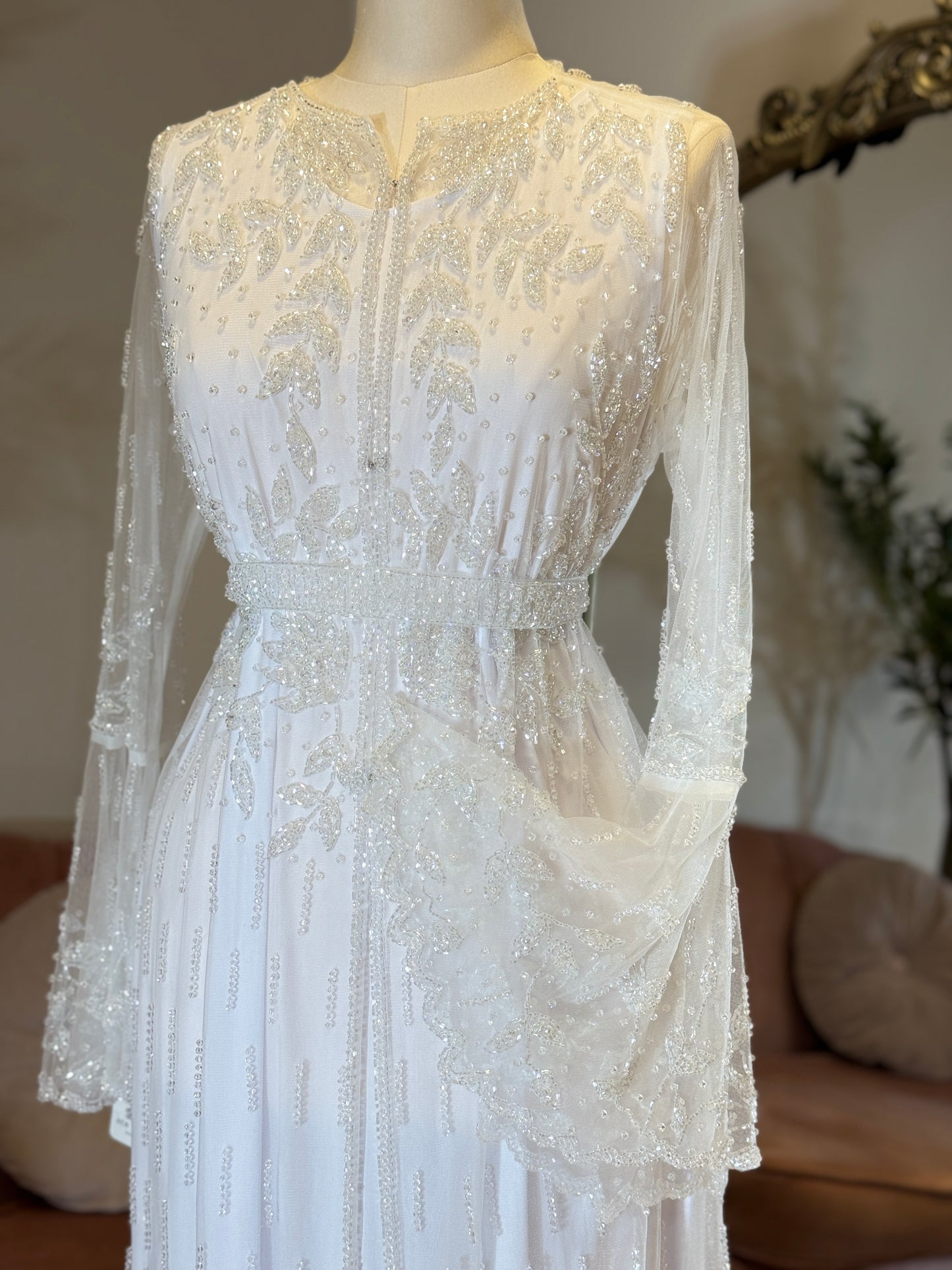 Cala Hand Embellished Luxury Khaliji Caftan 3 piece
