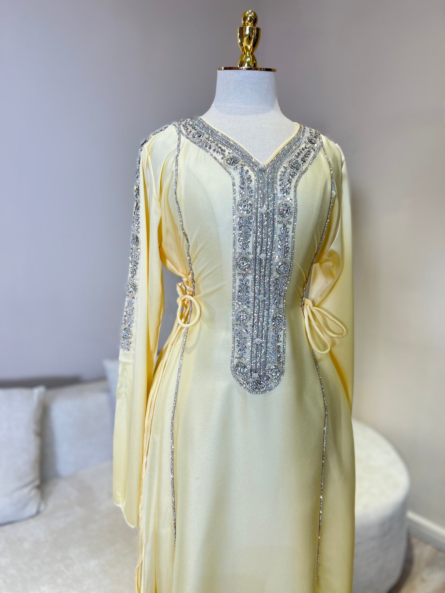 Hessa Side Corset Soft Satin Khaliji Caftan (pastel Yellow)