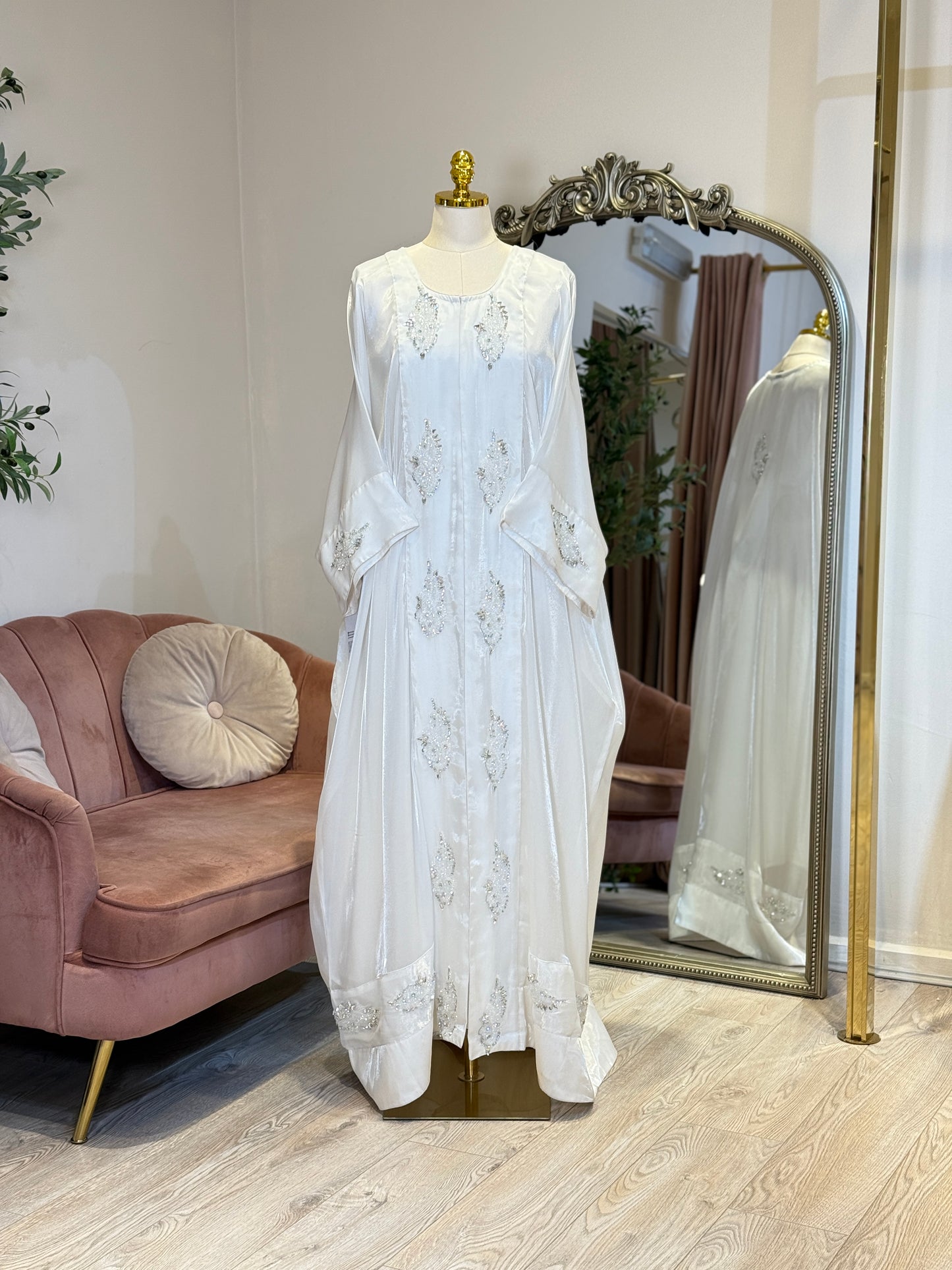 Shamma Hand Embellished Organza Luxury Caftan 2 Piece Gown