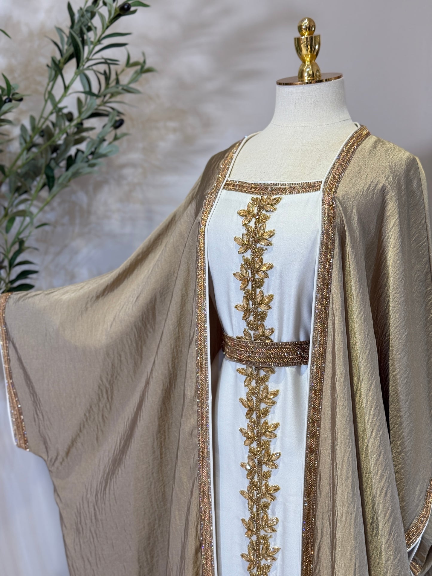 Adara Luxury Khaliji Caftan