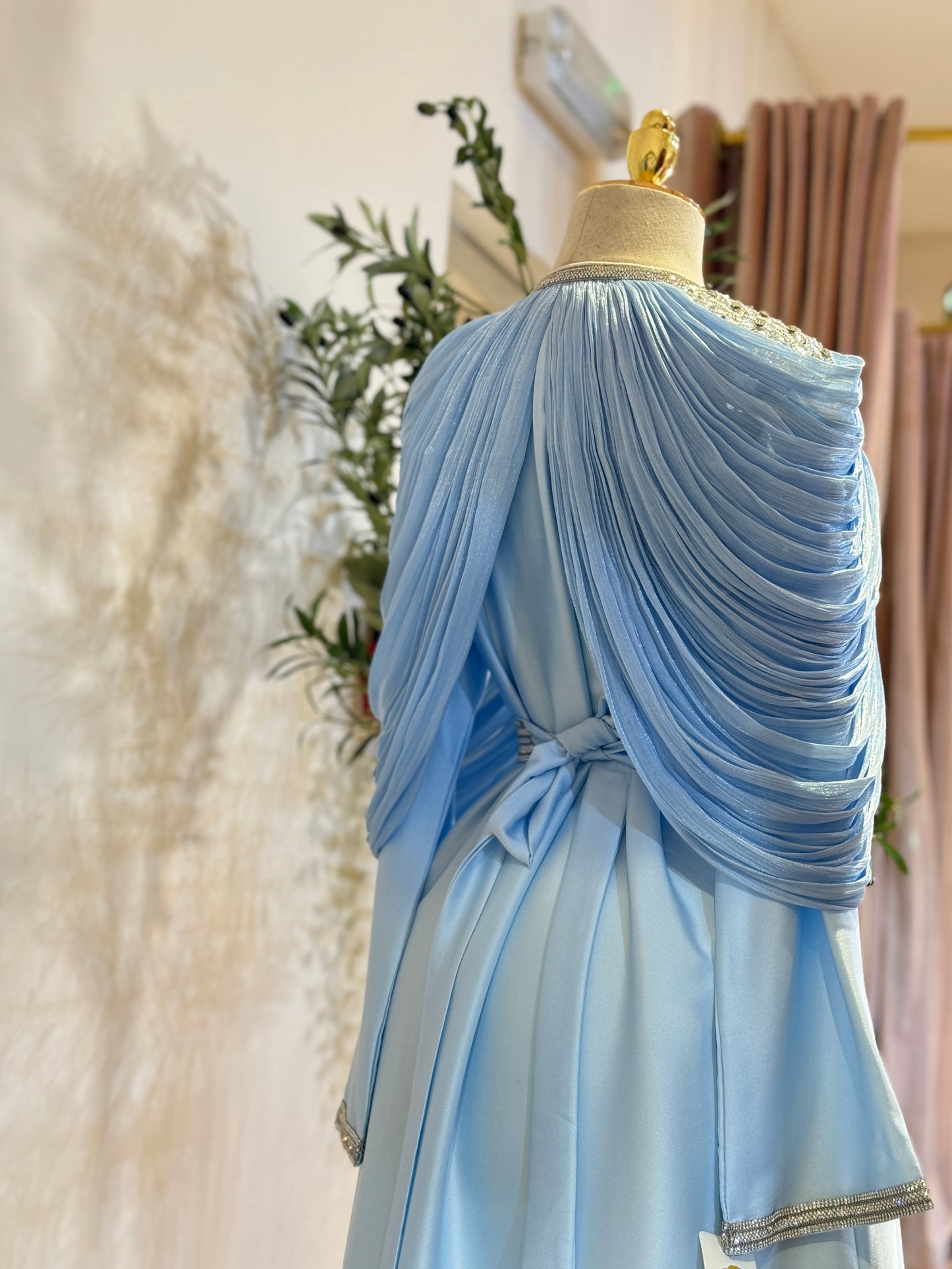Arela 3 Piece Khaliji Luxury Shoulder Pleated Caftan