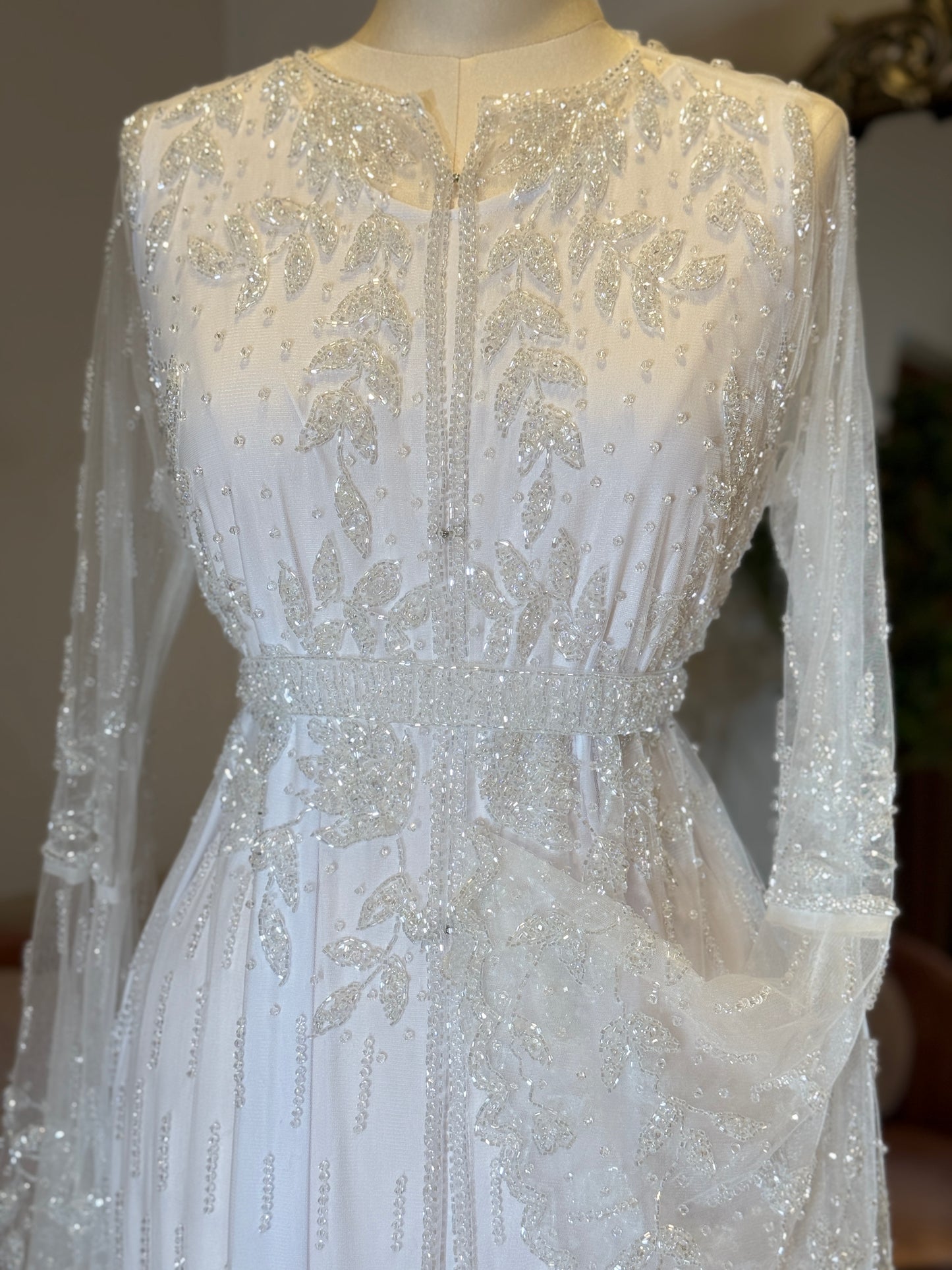 Cala Hand Embellished Luxury Khaliji Caftan 3 piece