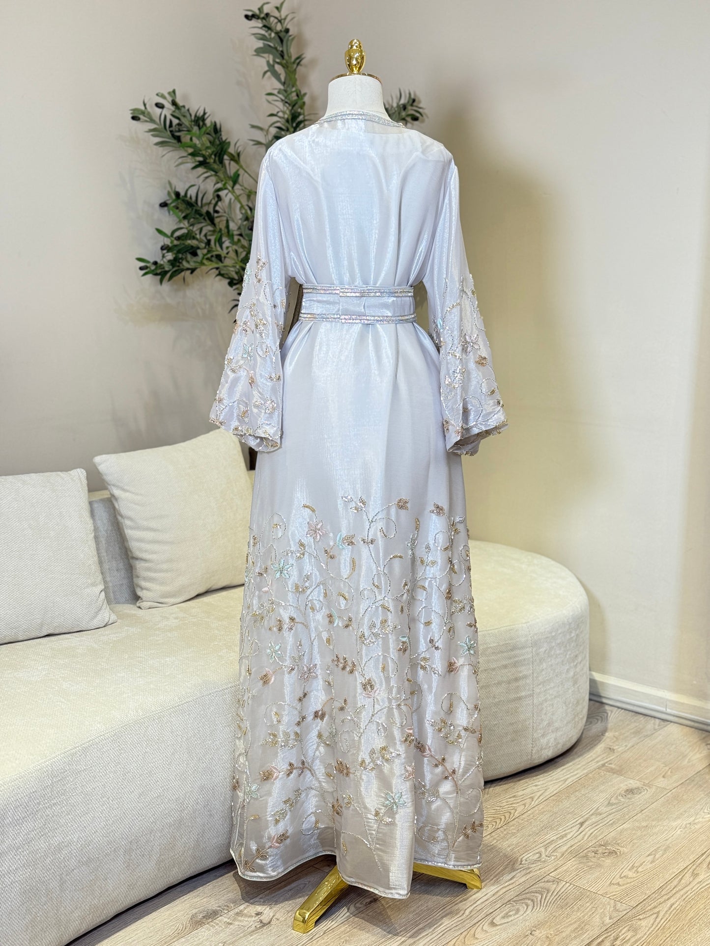 Lulwa 3 Piece Luxury Khaliji Caftan