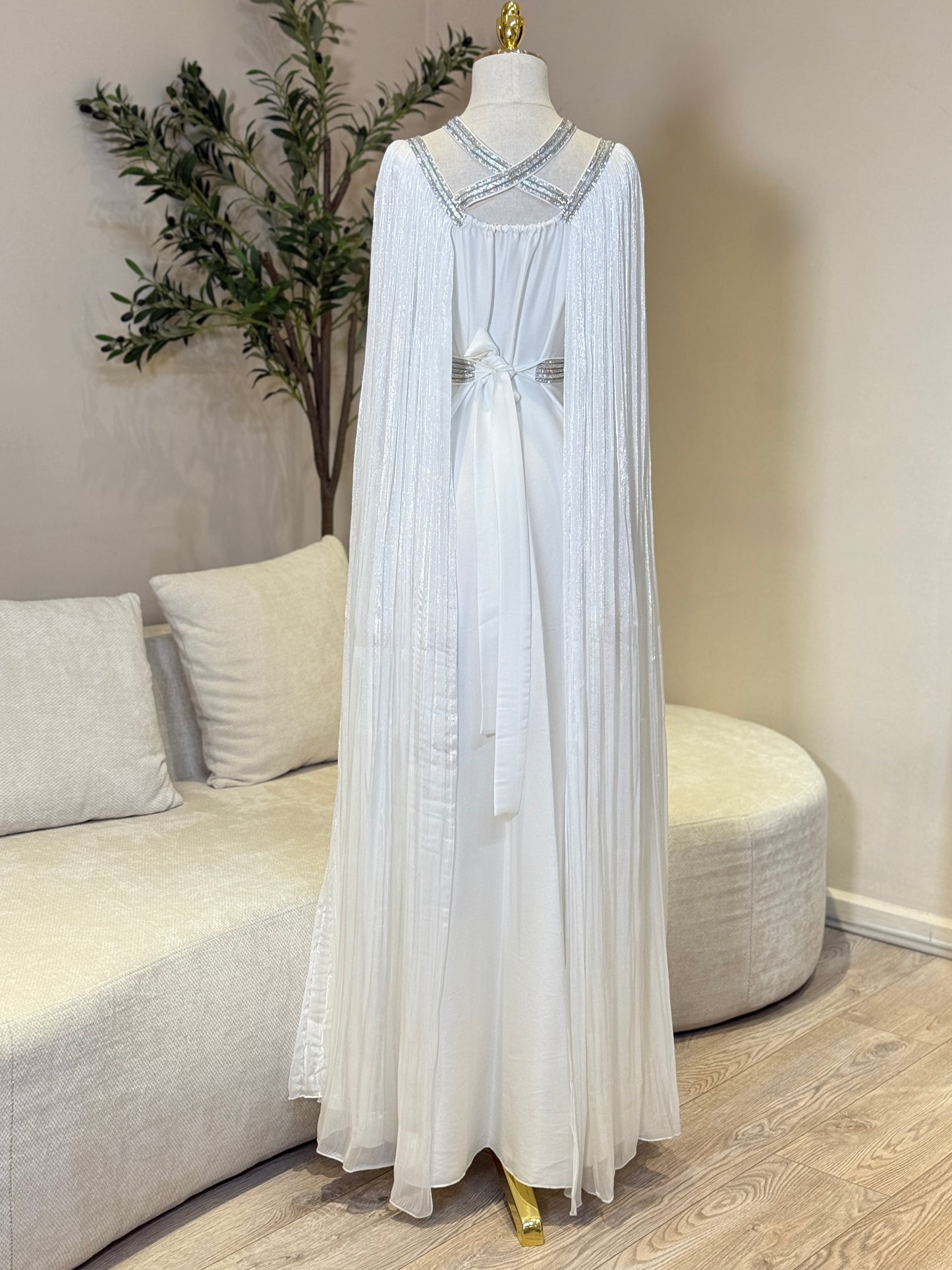 White Mazan Luxury Khaliji Gown