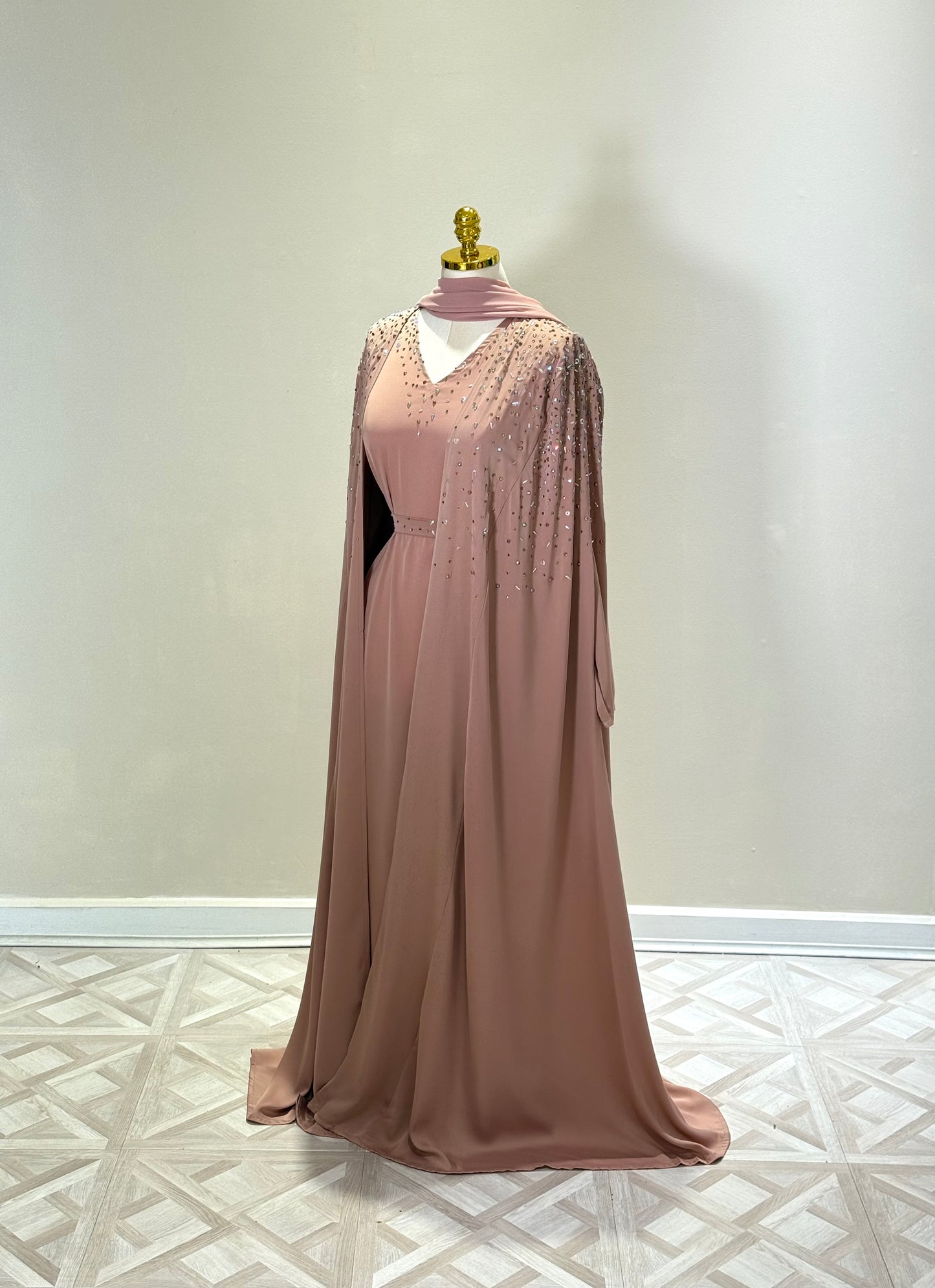 Nadine 2 Piece Abaya Under Piece is a Long Sleeves