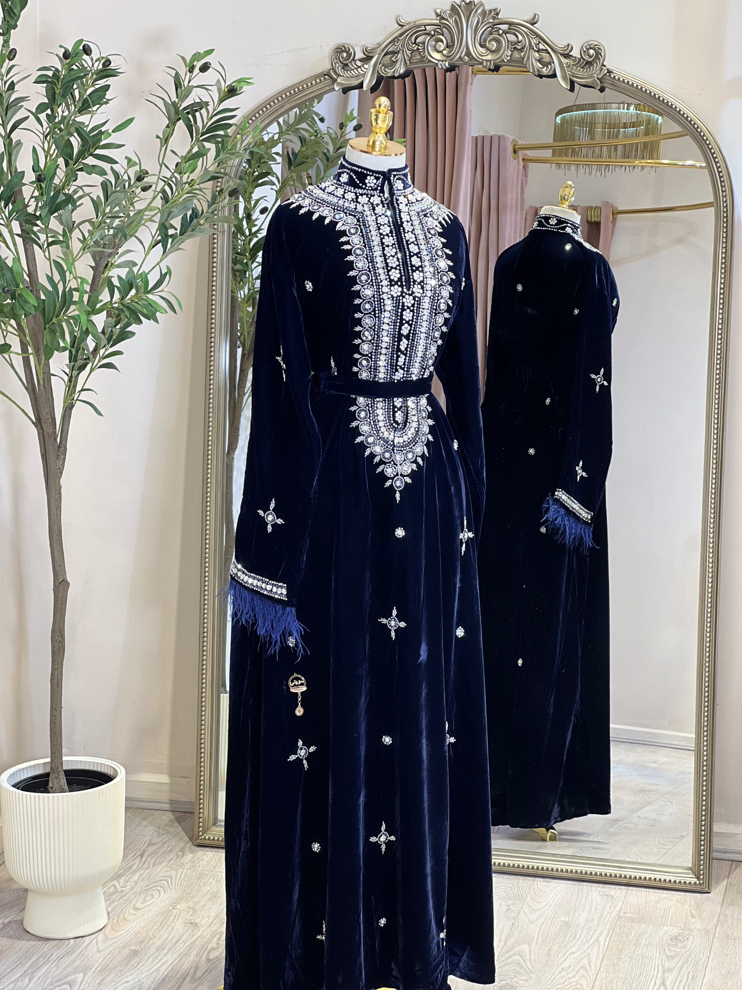 Haya Velvet Luxury Dress With Feathers