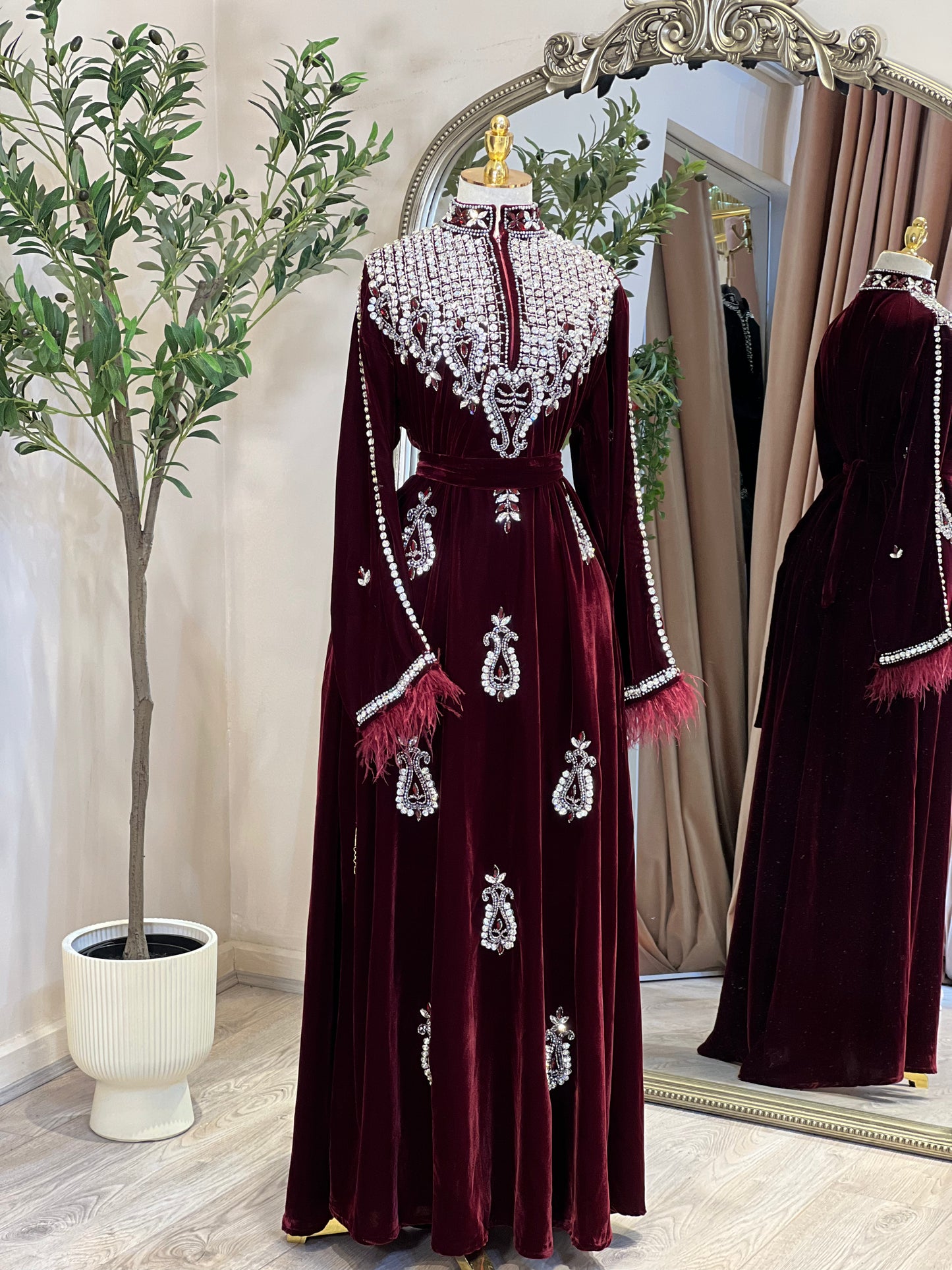 Rasha Velevt Luxury Dress With Feathers