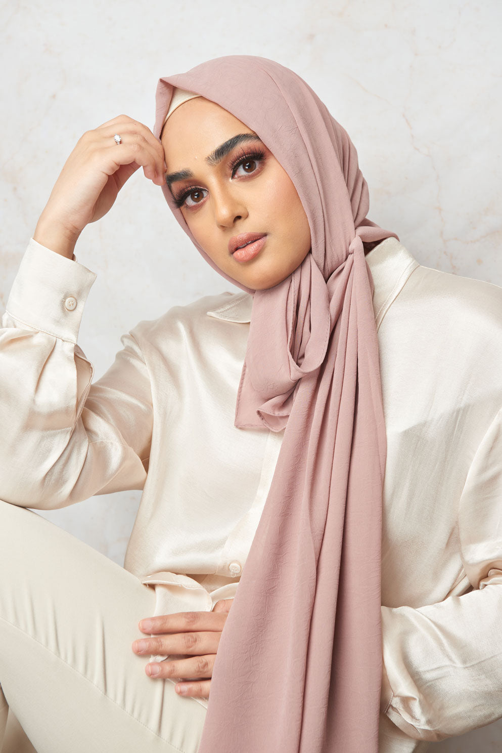 Ash Rose Marble Vein Chiffon Hijab