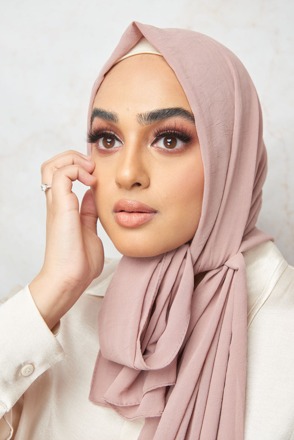 Ash Rose Marble Vein Chiffon Hijab