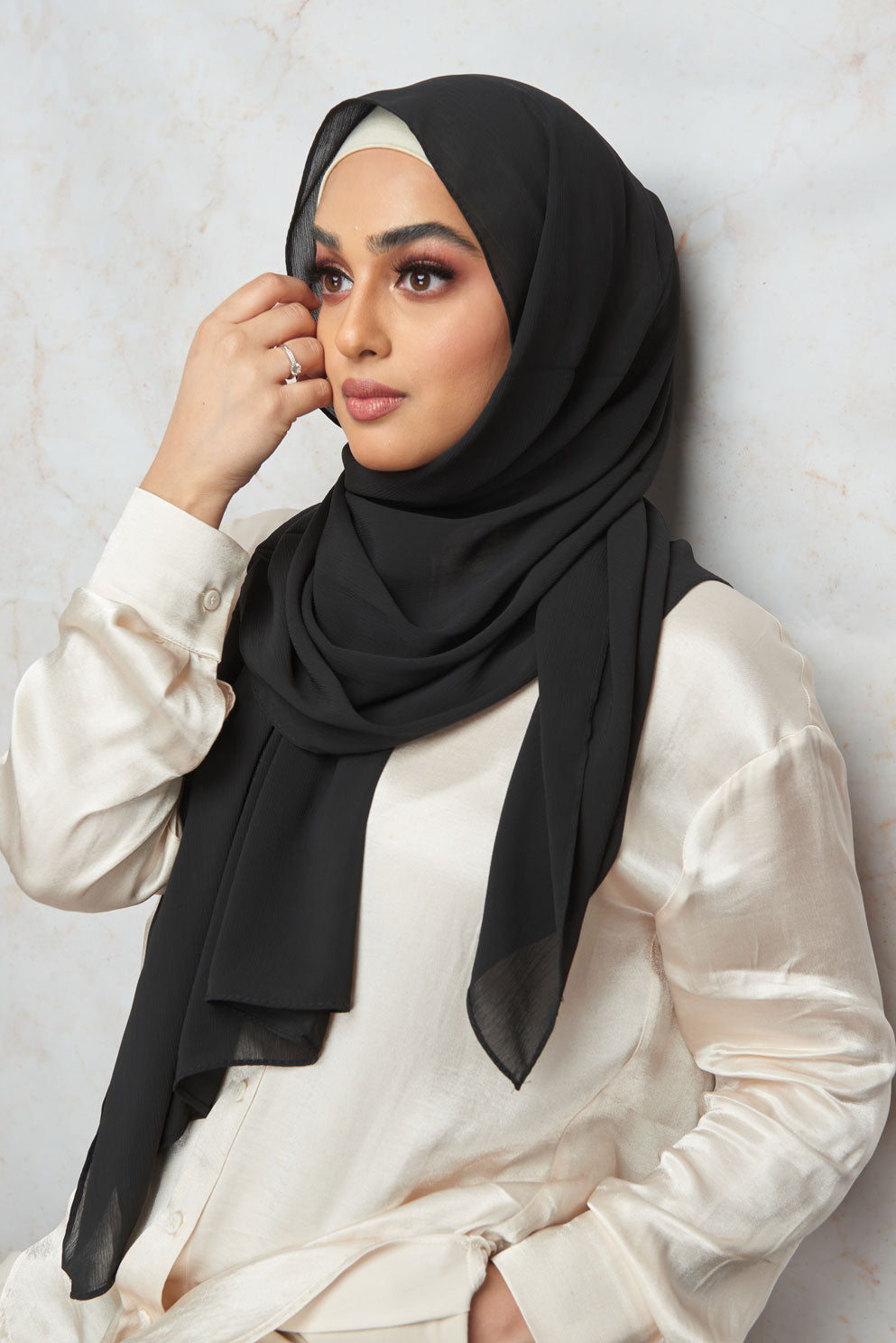 Black Crinkle Chiffon Hijab