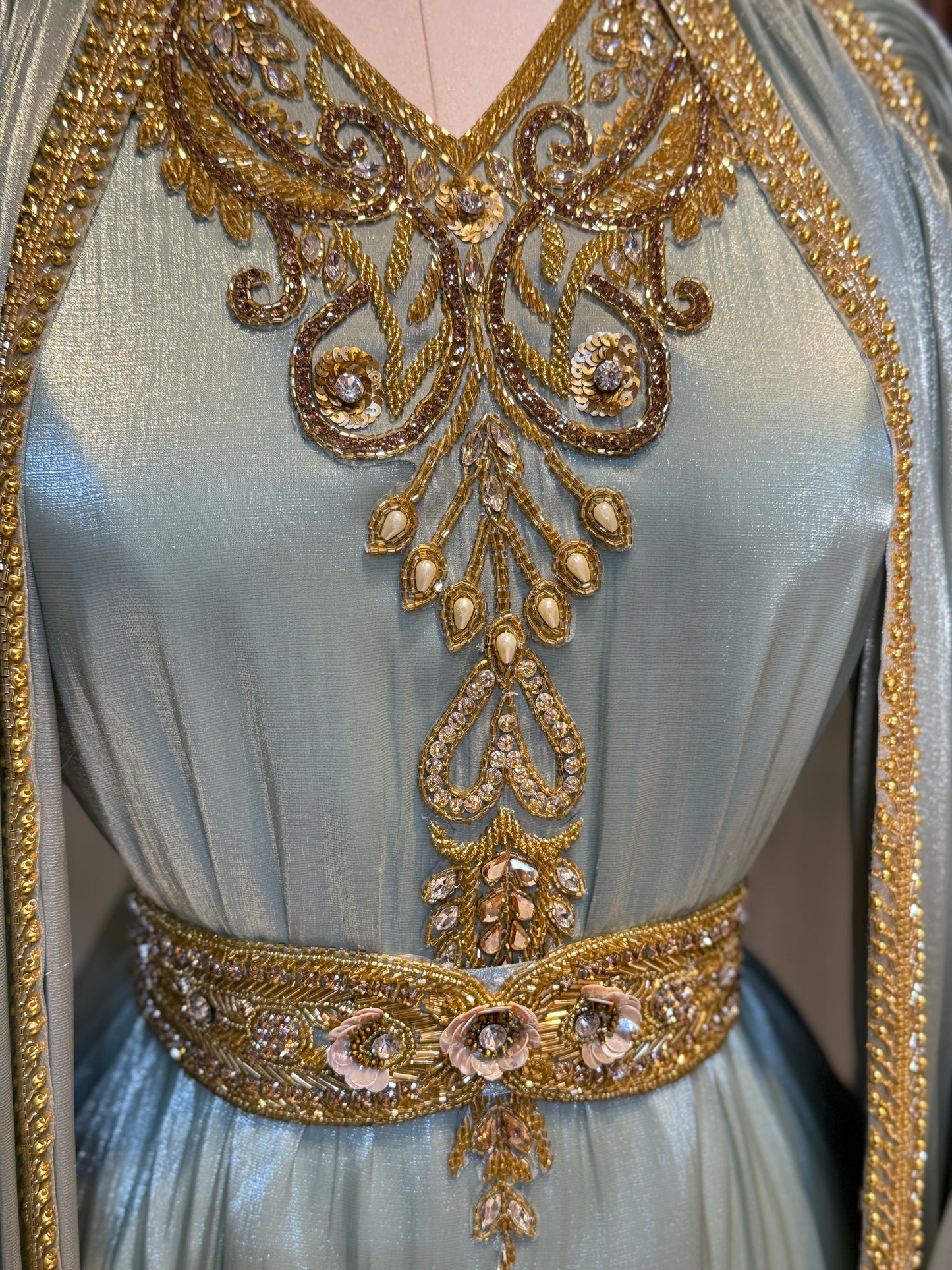 Mohraa Luxury 3 Piece Khaleeji Caftan