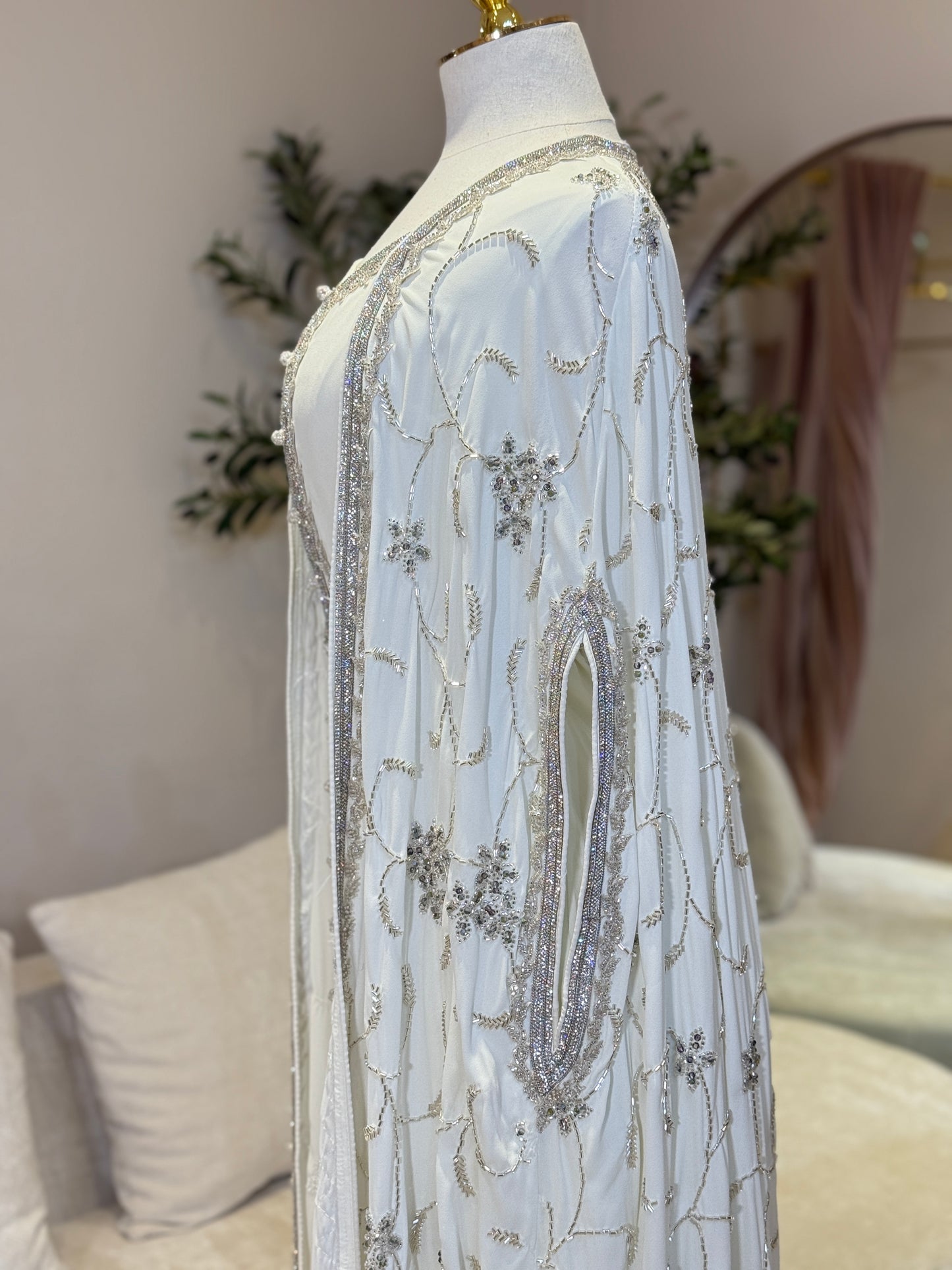 White Latifa Luxury Khaliji Caftan