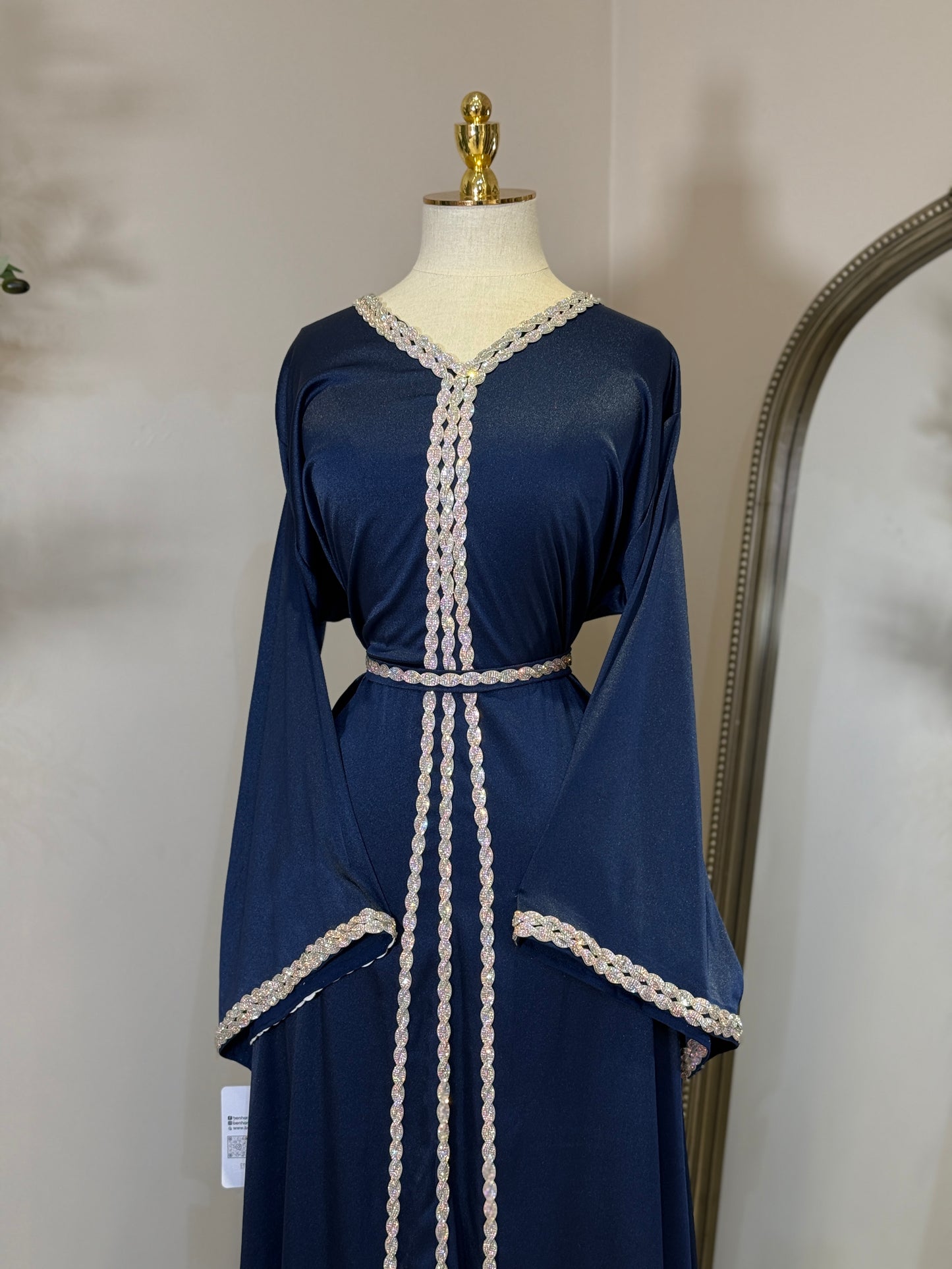 Amira Satin Simple Classic Abaya