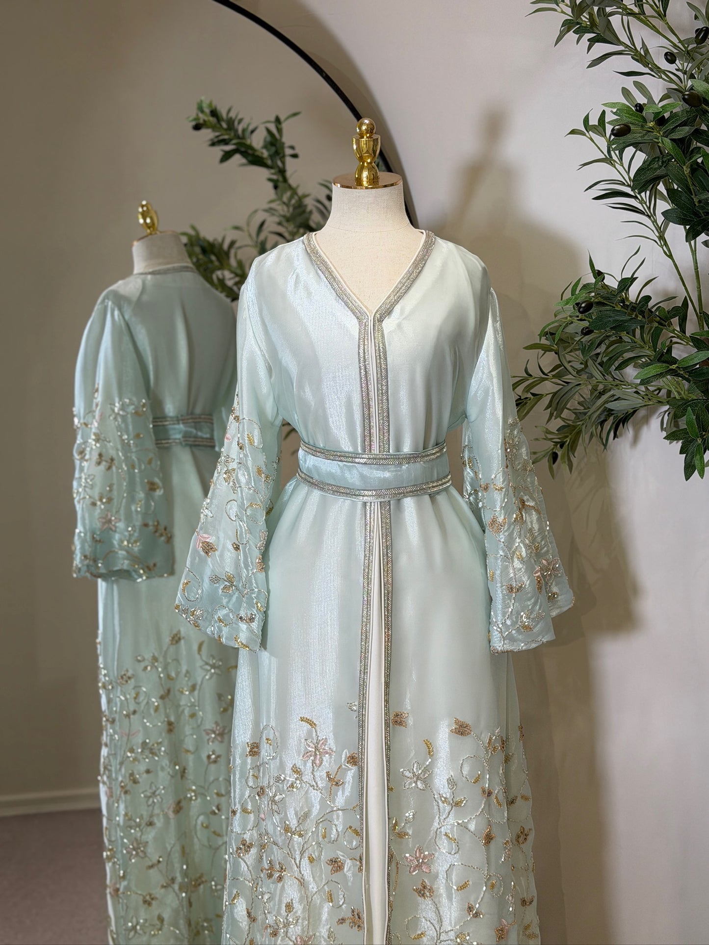 Lulwa 3 Piece Luxury Khaliji Caftan