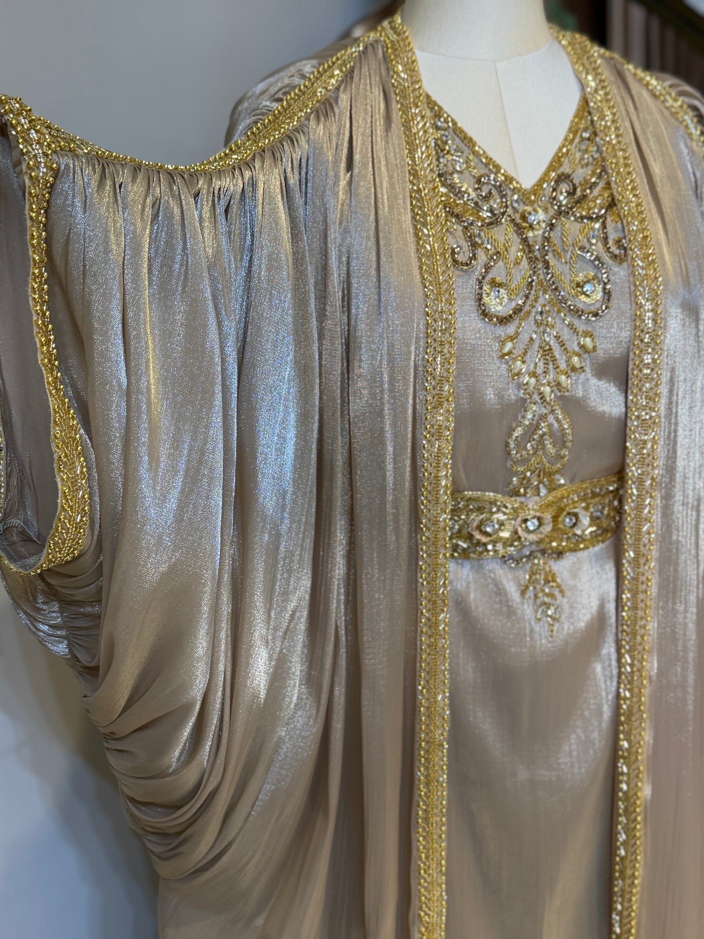 Mohraa Luxury 3 Piece Khaleeji Caftan