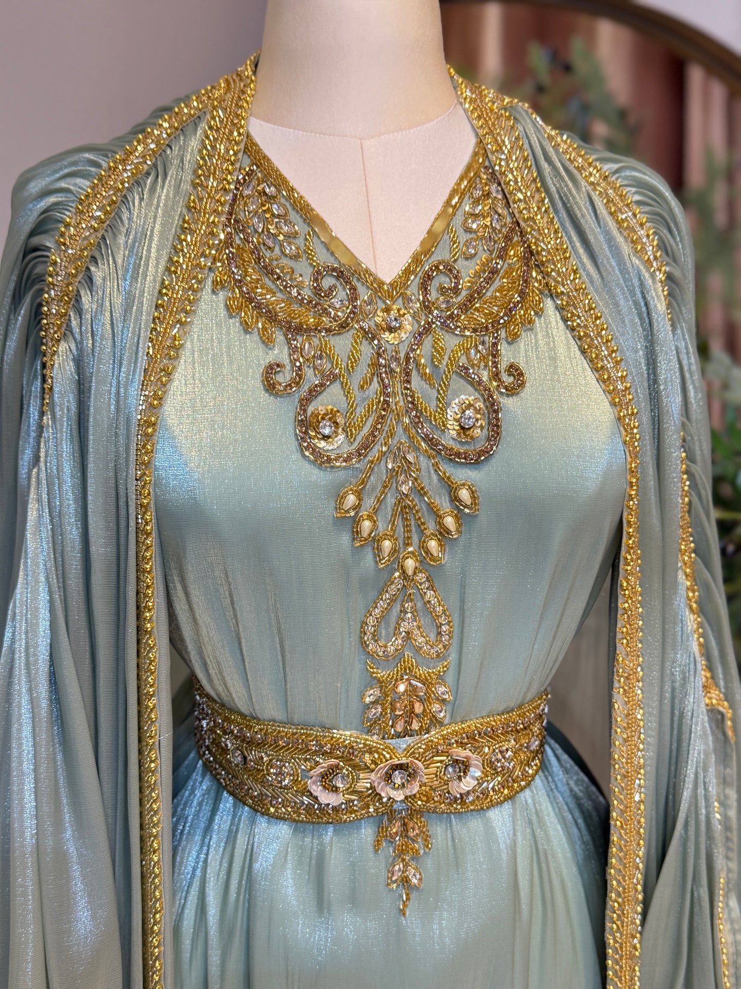 Mohraa Luxury 3 Piece Khaleeji Caftan