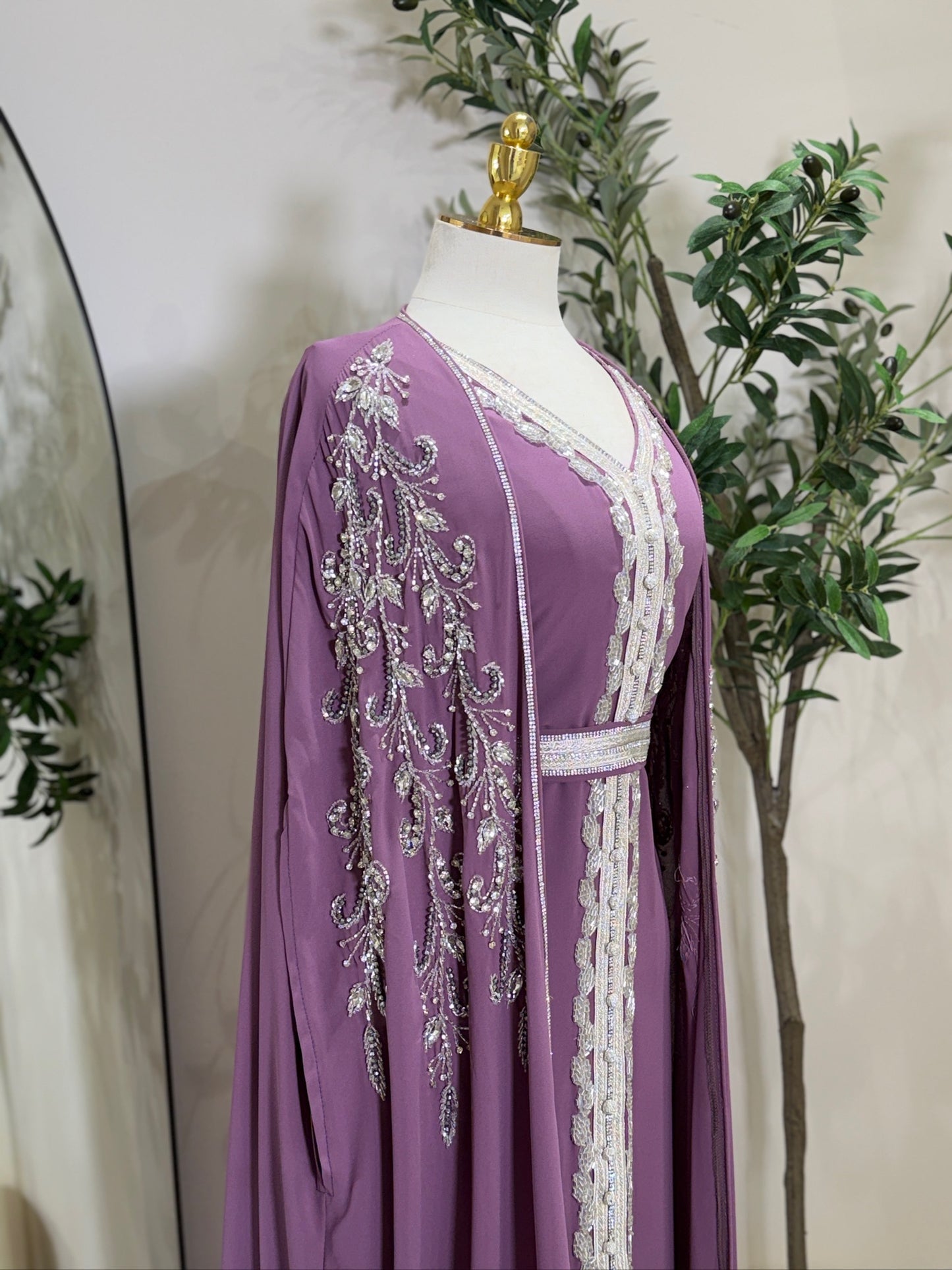 Elara Luxury 3 Piece Khaliji Caftan