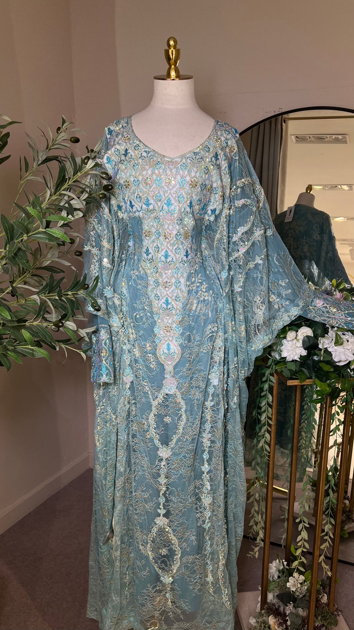 Blue Net Layered Mukhawar