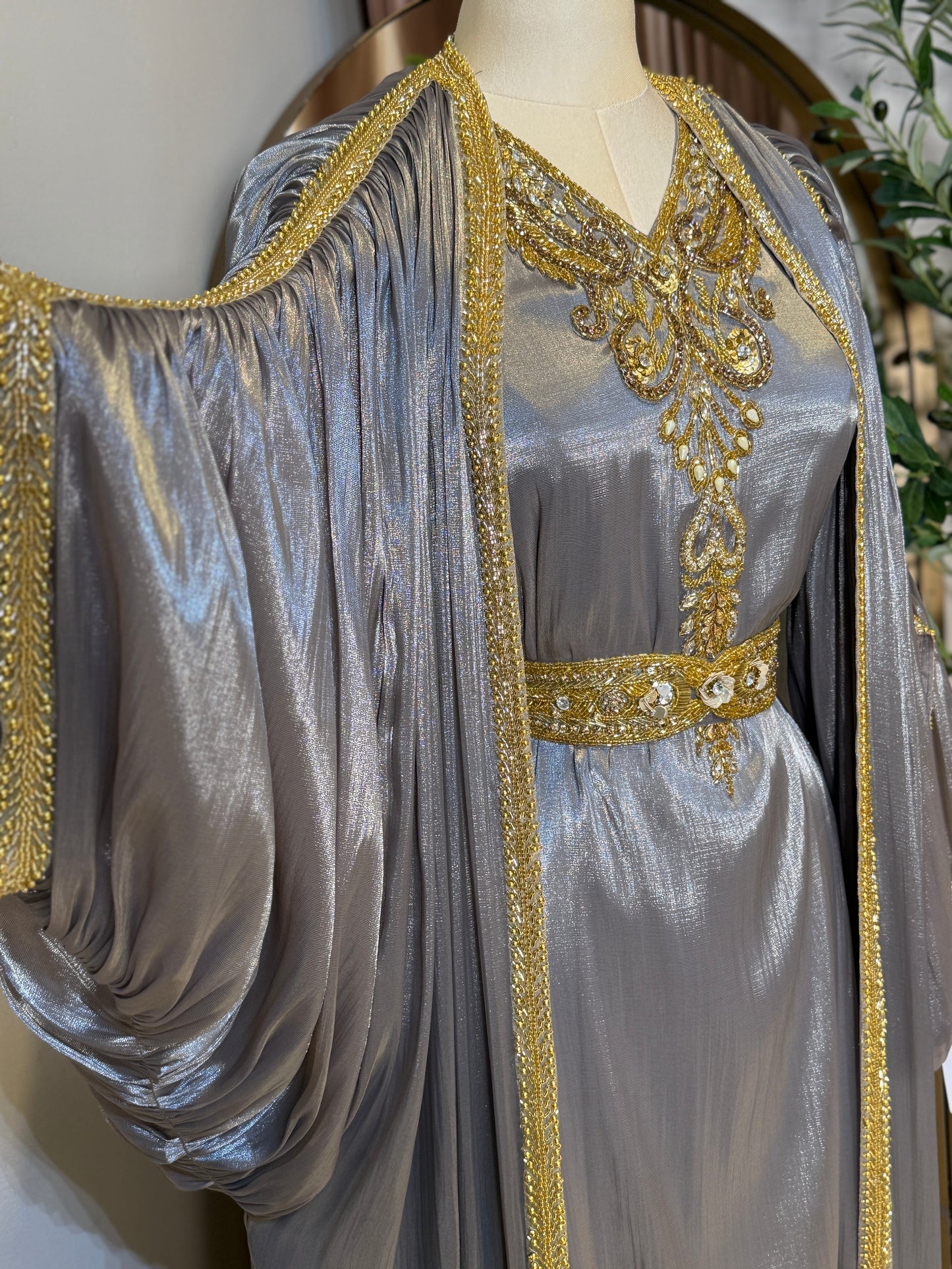 Mohraa Luxury 3 Piece Khaleeji Caftan