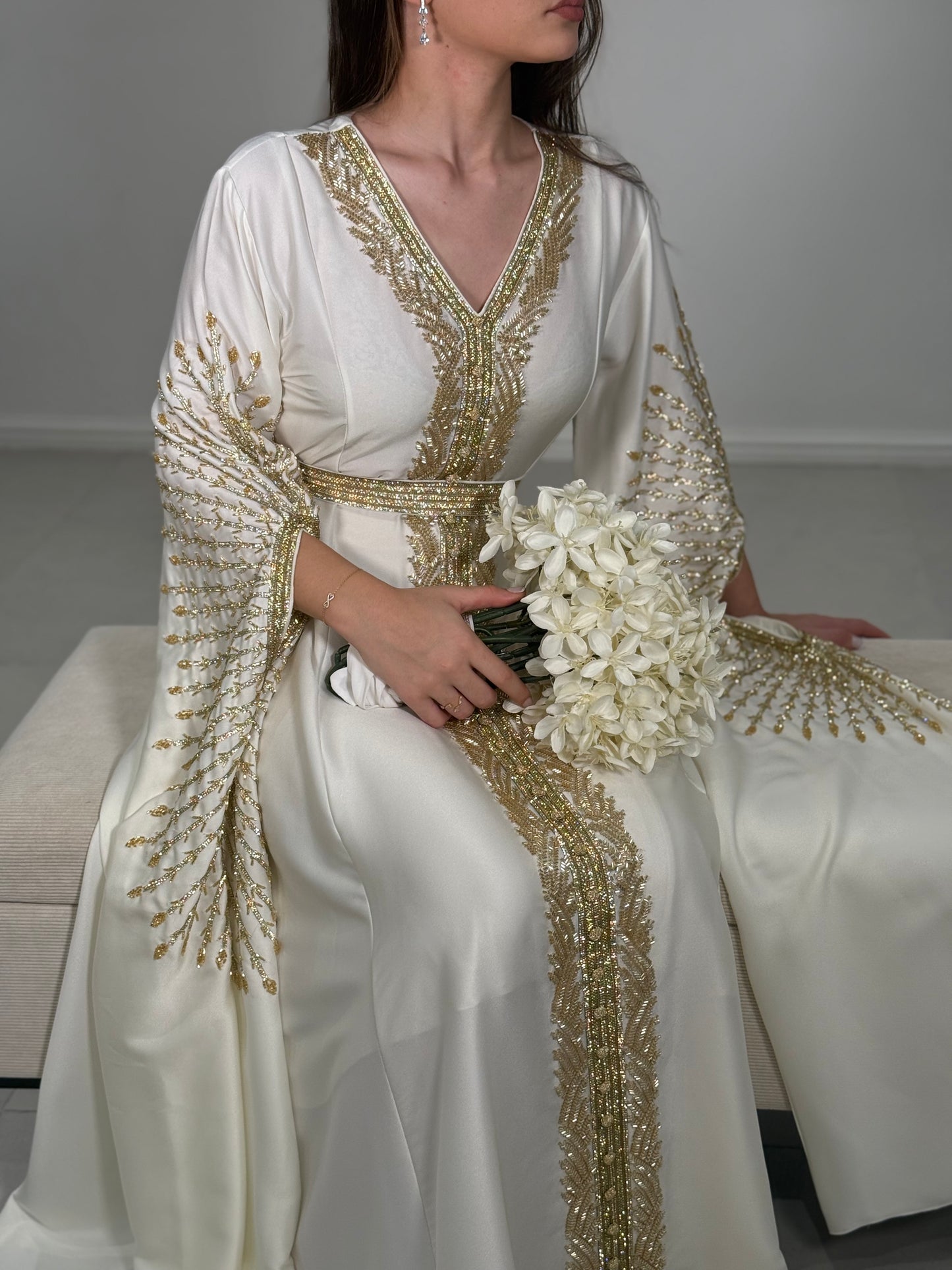 Thab Lu’lua Embellished Khaliji Luxury Caftan O01