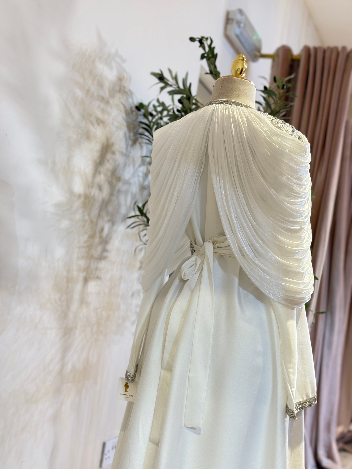 Arela 3 Piece Khaliji Luxury Shoulder Pleated Caftan