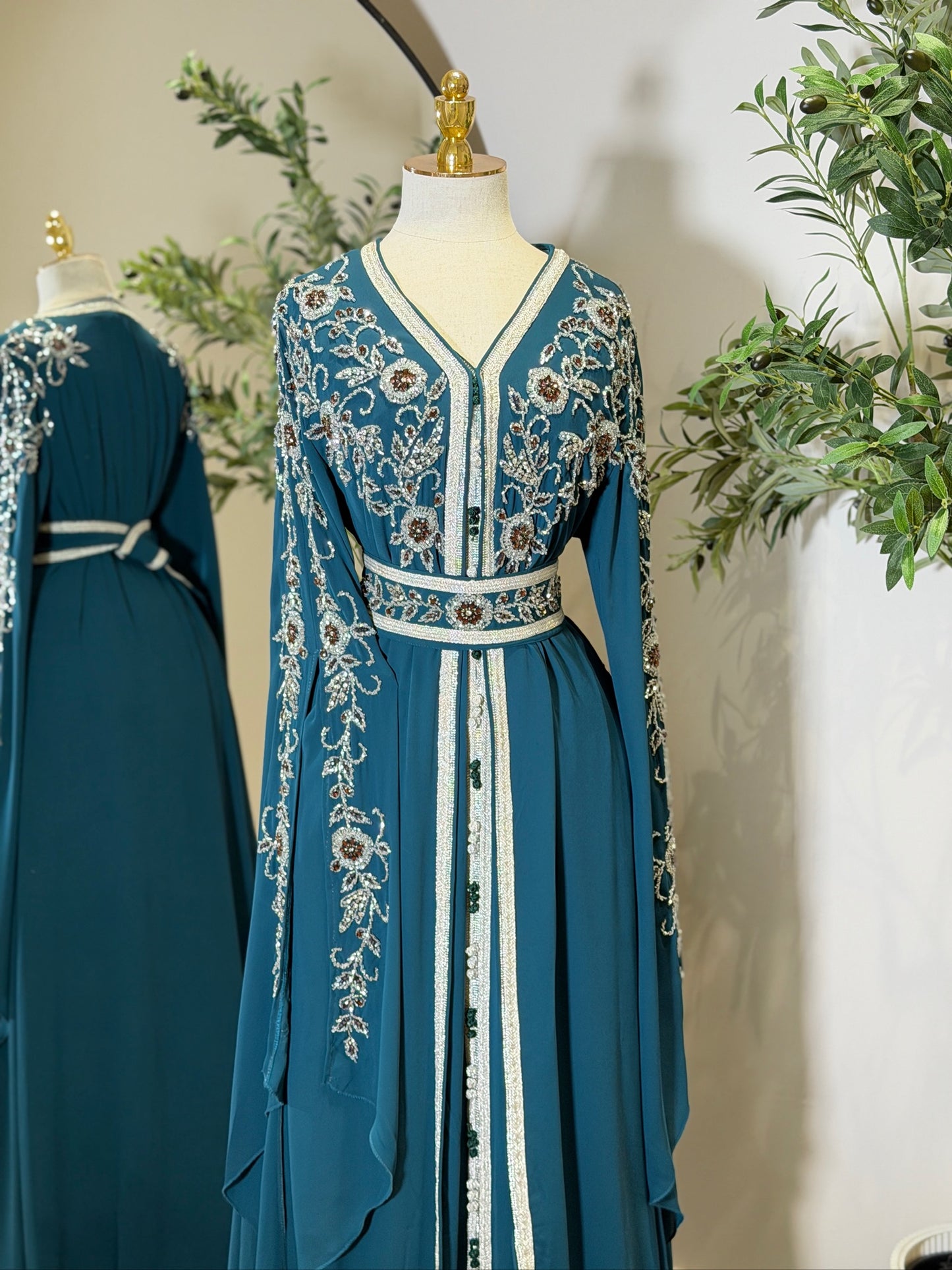 Aaliyah 3 Piece Luxury Draped Sleeve Caftan