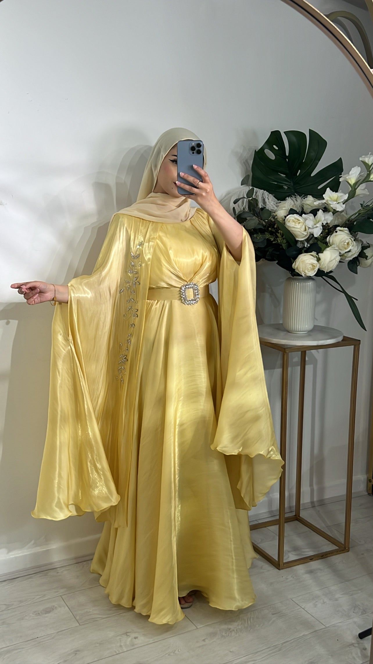 Mahra Pastel Yellow Gown