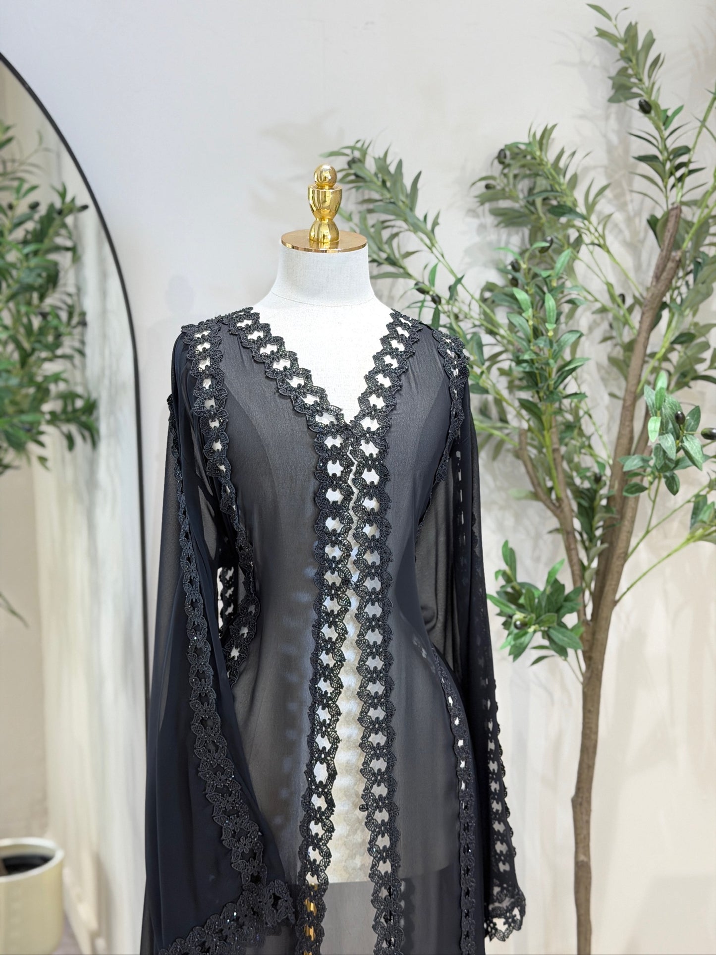 Ahlam Luxury Khaliji Abaya