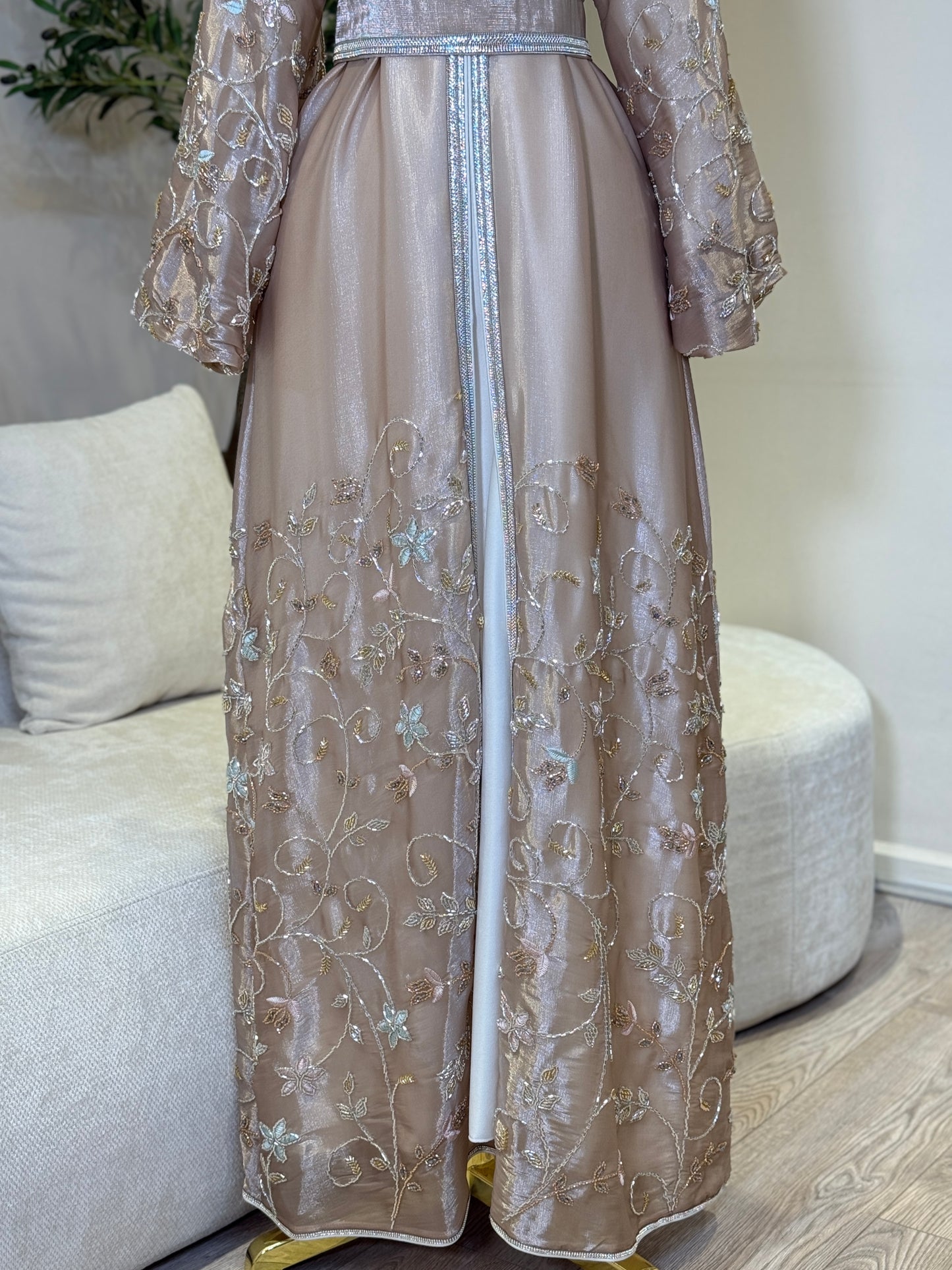 Lulwa 3 Piece Luxury Khaliji Caftan