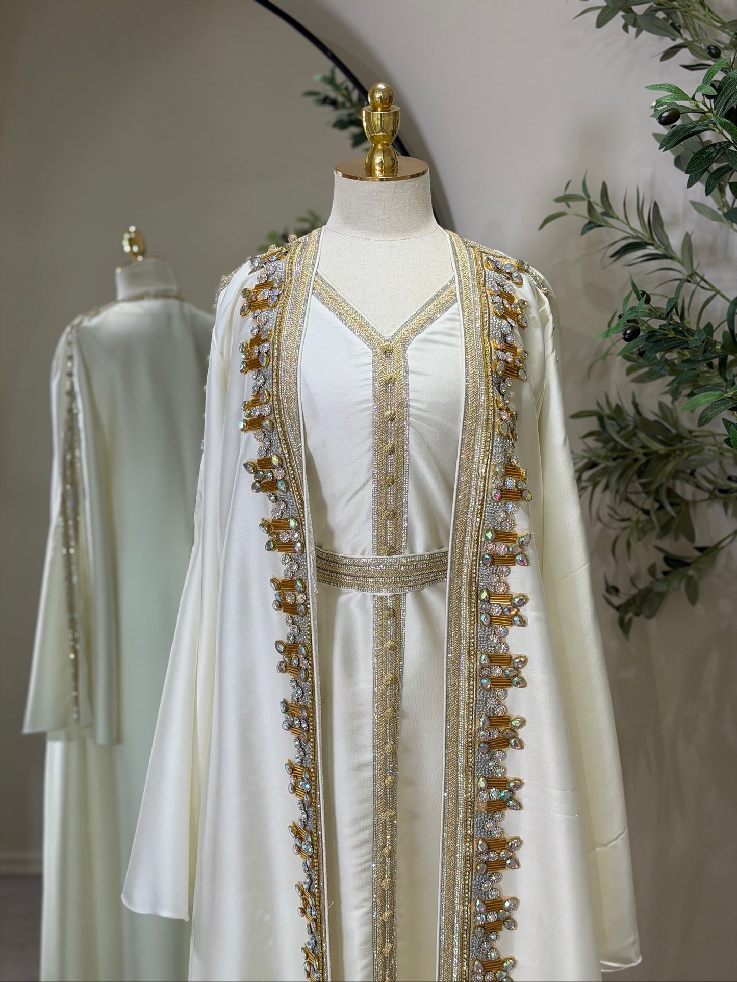 Alya 3 Piece Luxury Khaliji Caftan