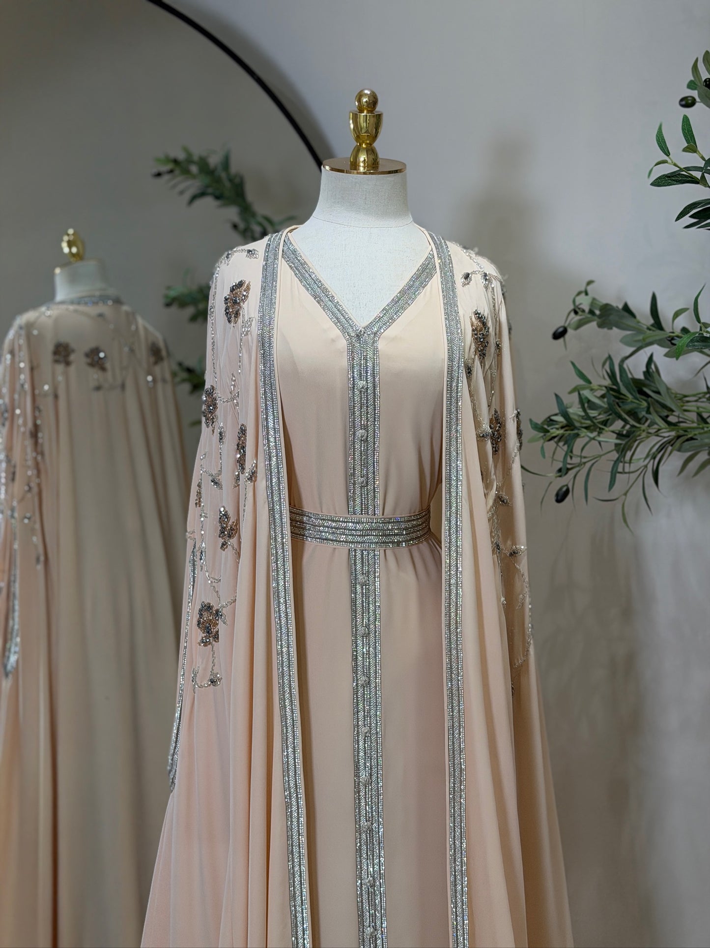 Elara Luxury 3 Piece Khaliji Caftan