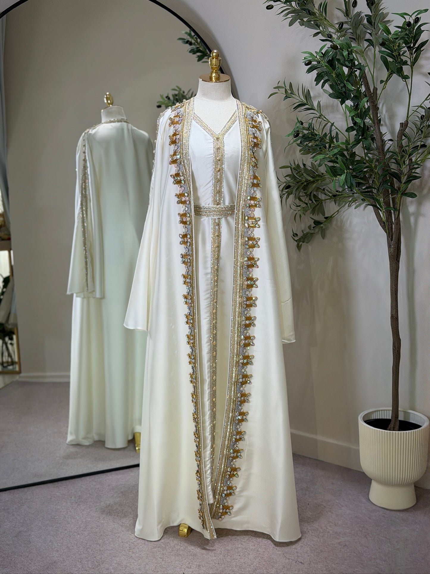 Alya 3 Piece Luxury Khaliji Caftan
