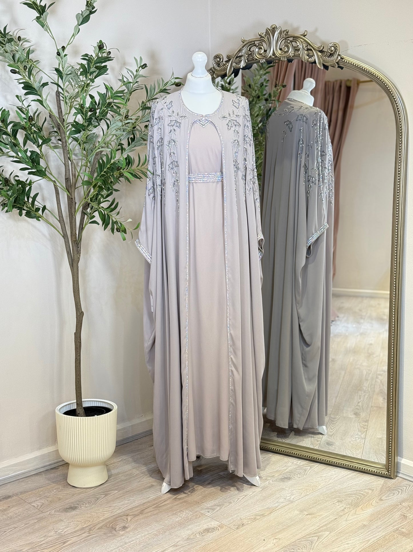 Elina Luxury Full Embalished Khaliji Caftan