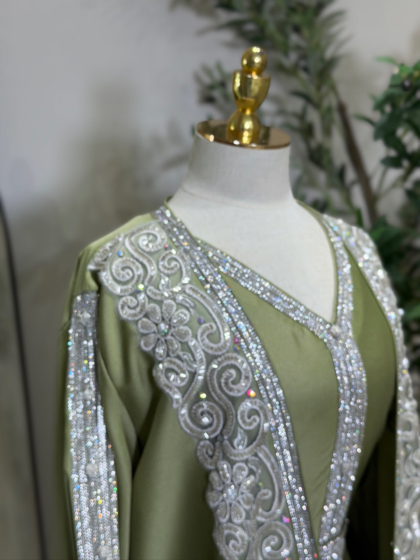 Arya Luxury 3 Piece Khaliji Caftan