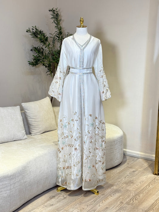 White Lulwa 3 Piece Luxury Khaliji Caftan