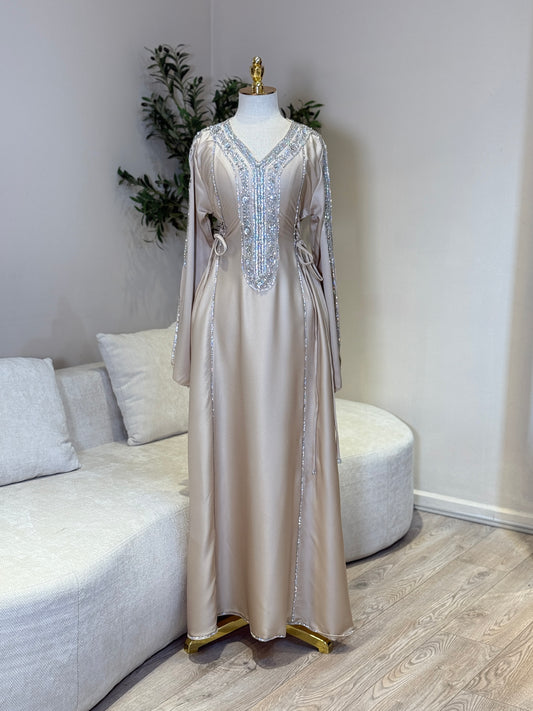 Hessa Side Corset Soft Satin Khaliji Caftan ( Nude )