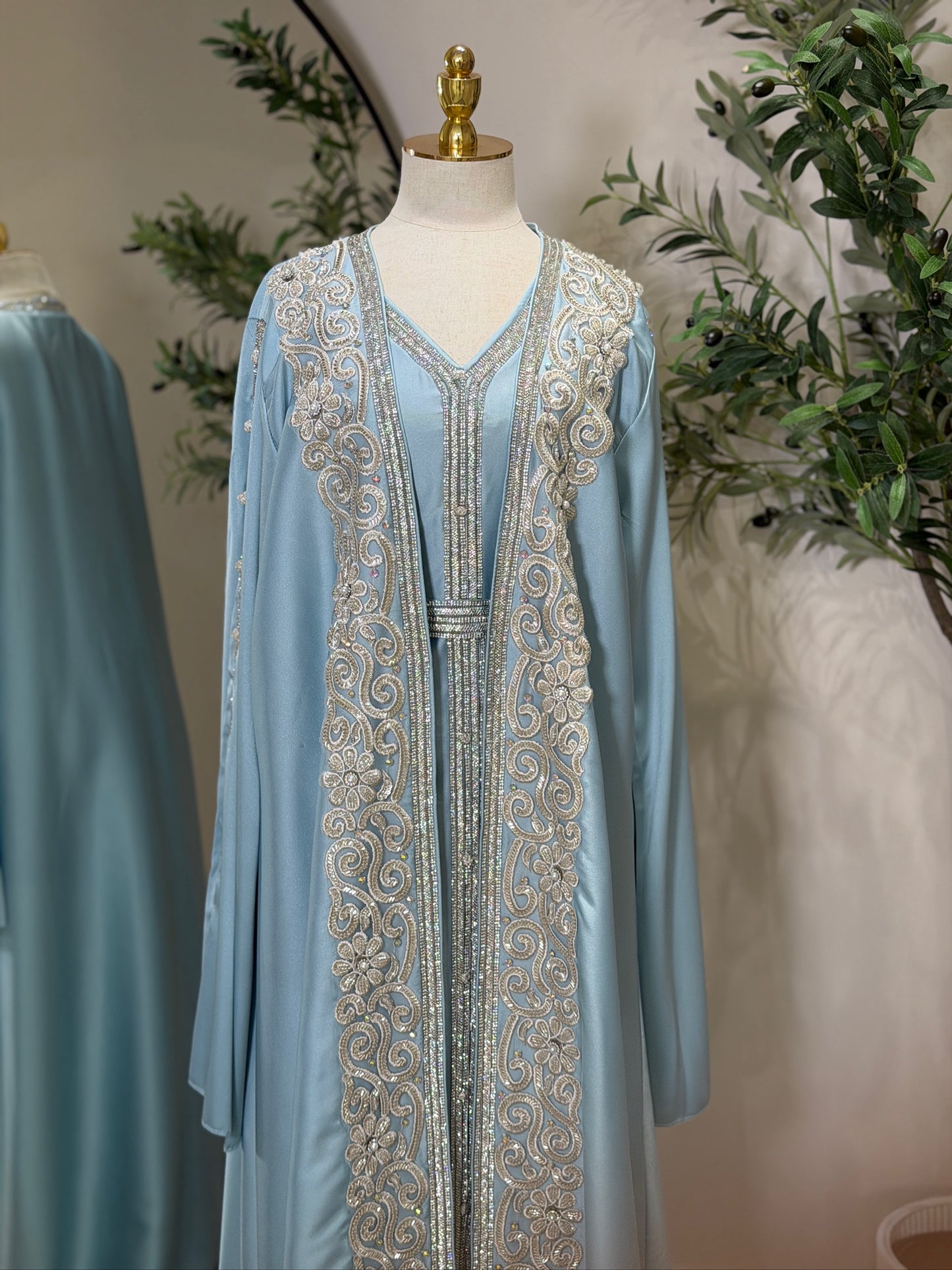 Arya Luxury 3 Piece Khaliji Caftan
