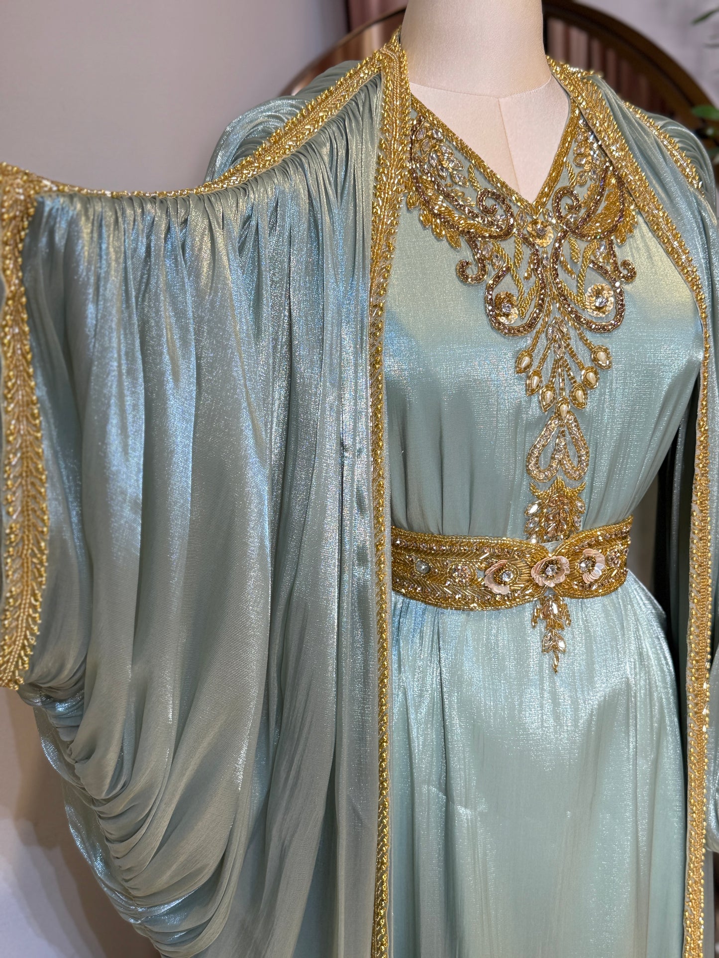 Mohraa Luxury 3 Piece Khaleeji Caftan