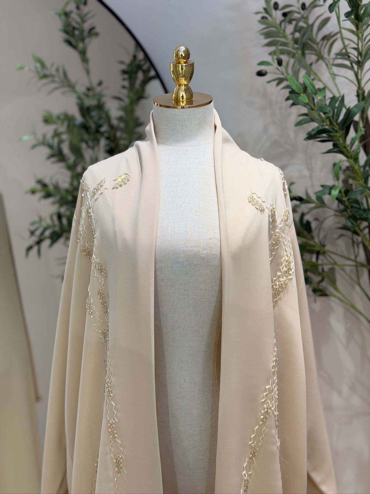 Manal Luxury Khaleeji Abaya