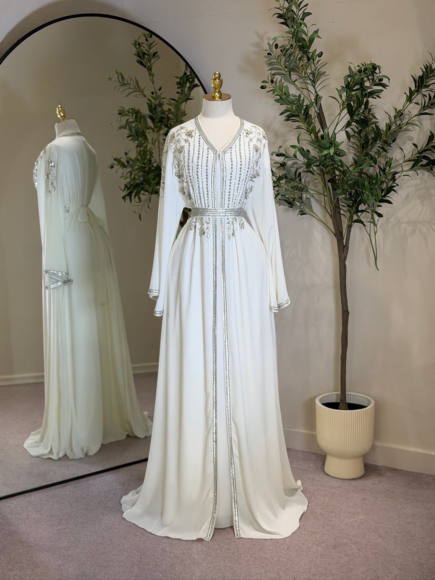 Mila White 3 Piece Luxury Khaliji Caftan