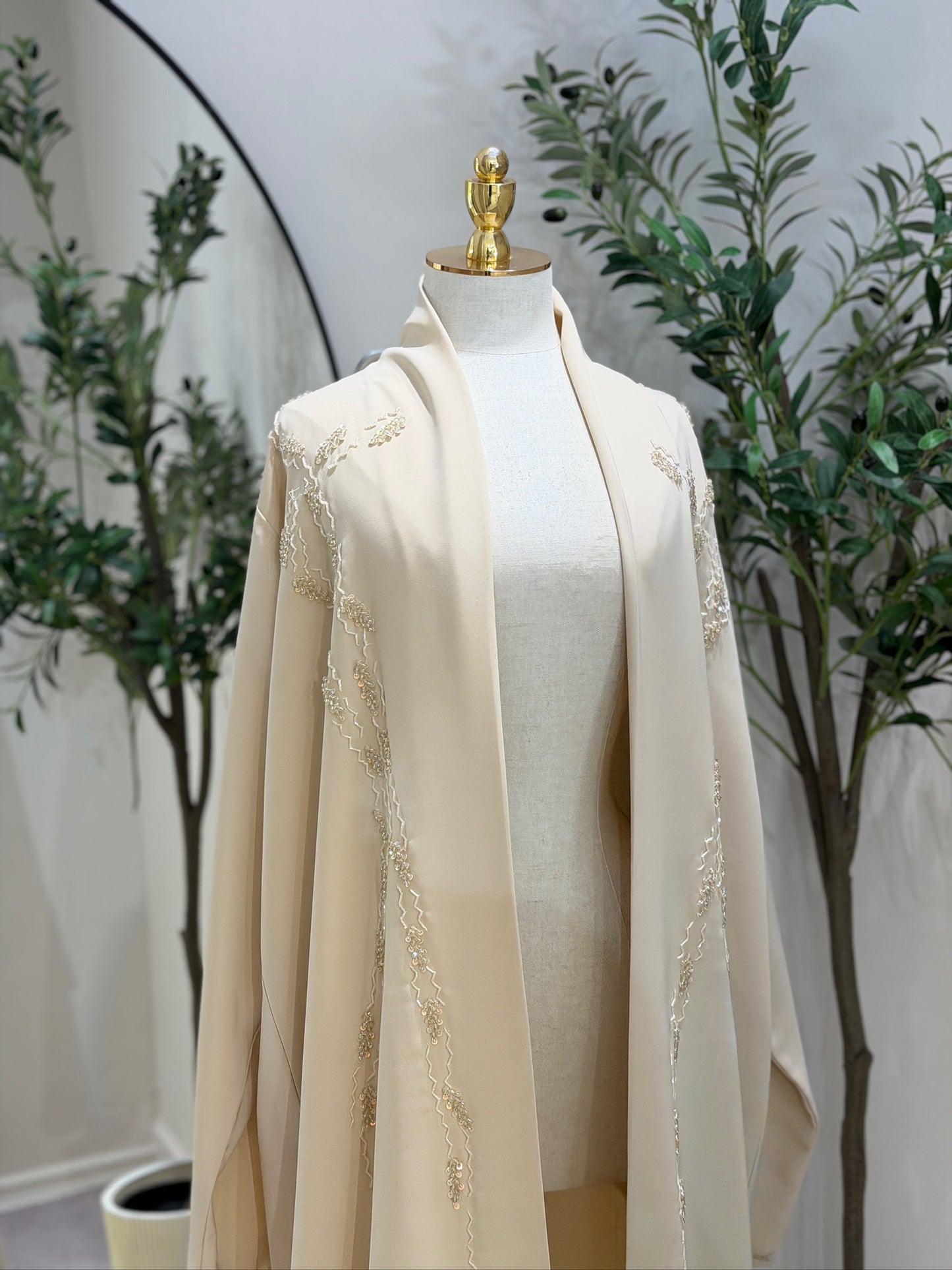 Manal Luxury Khaleeji Abaya